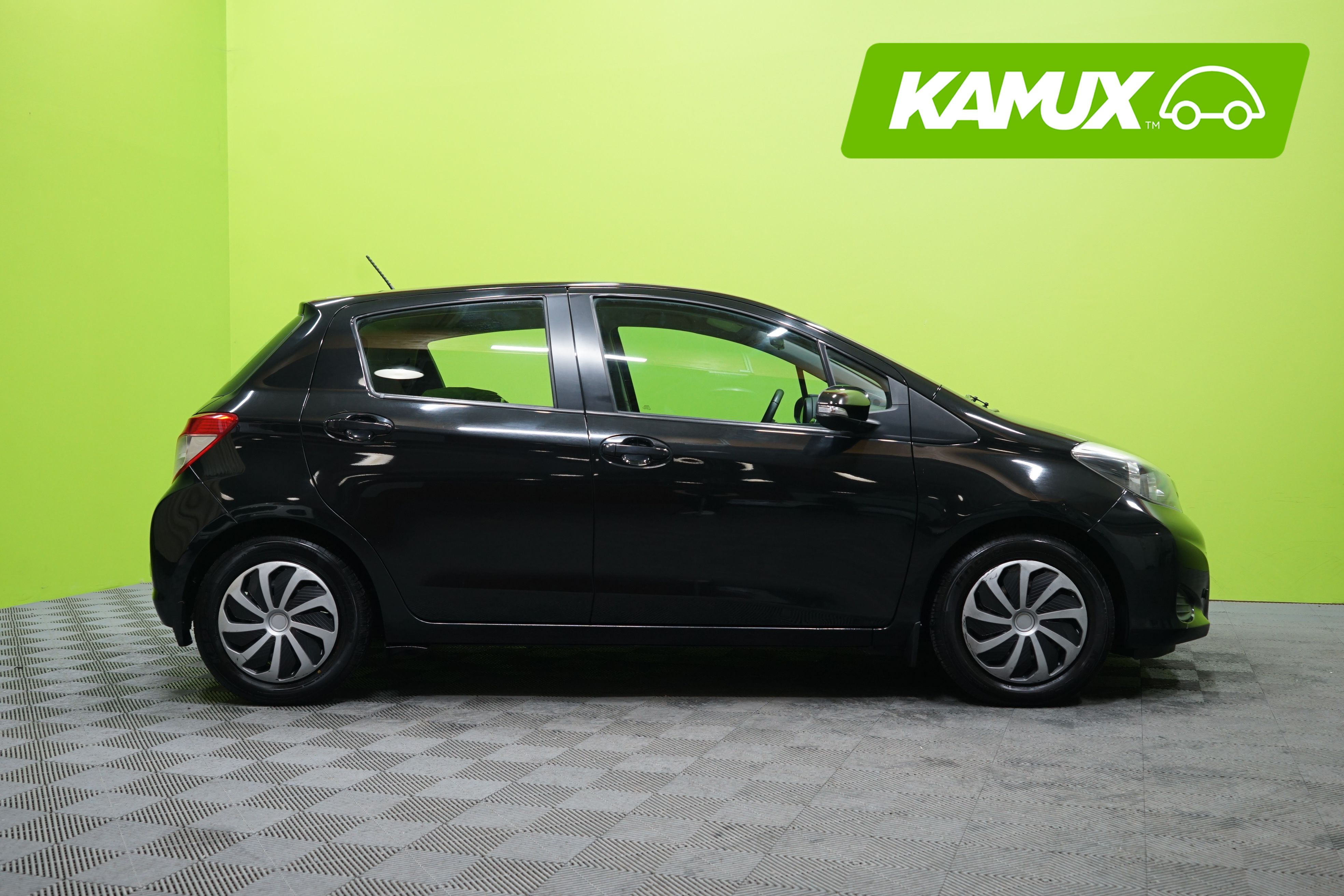 Toyota Yaris 2011