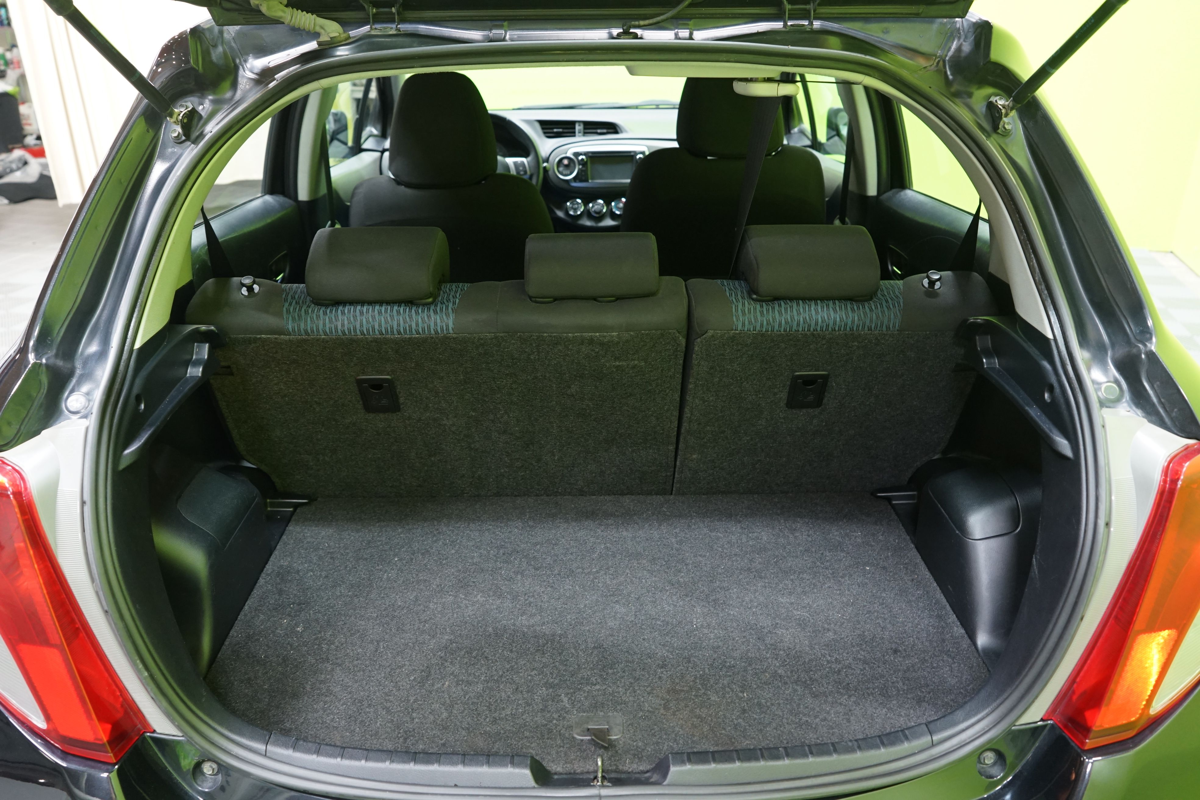 Toyota Yaris 2011