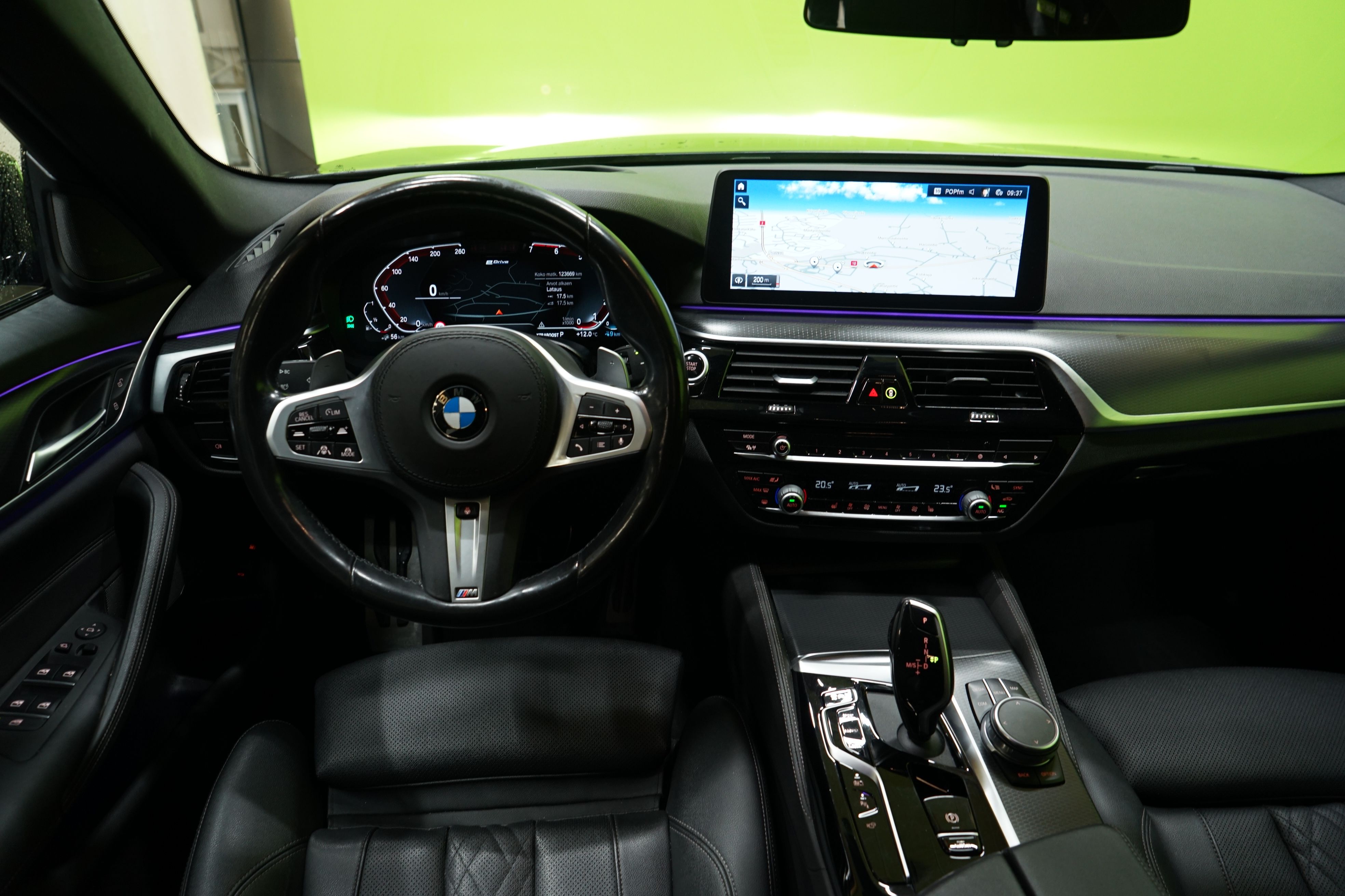 BMW 530 2021