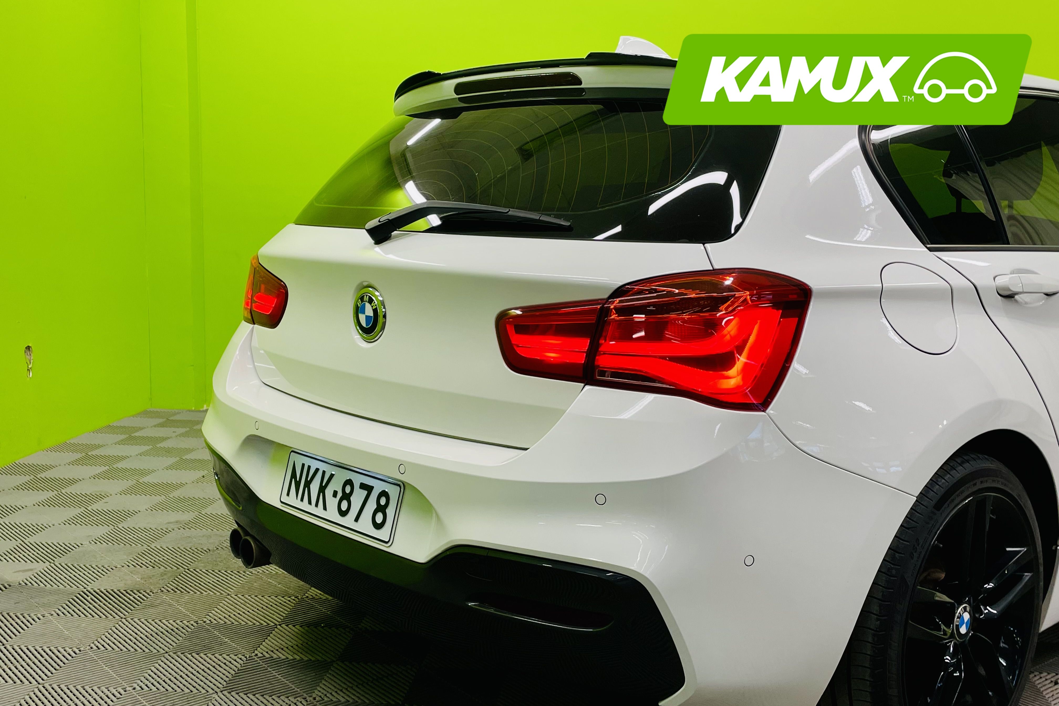 BMW 120 2016