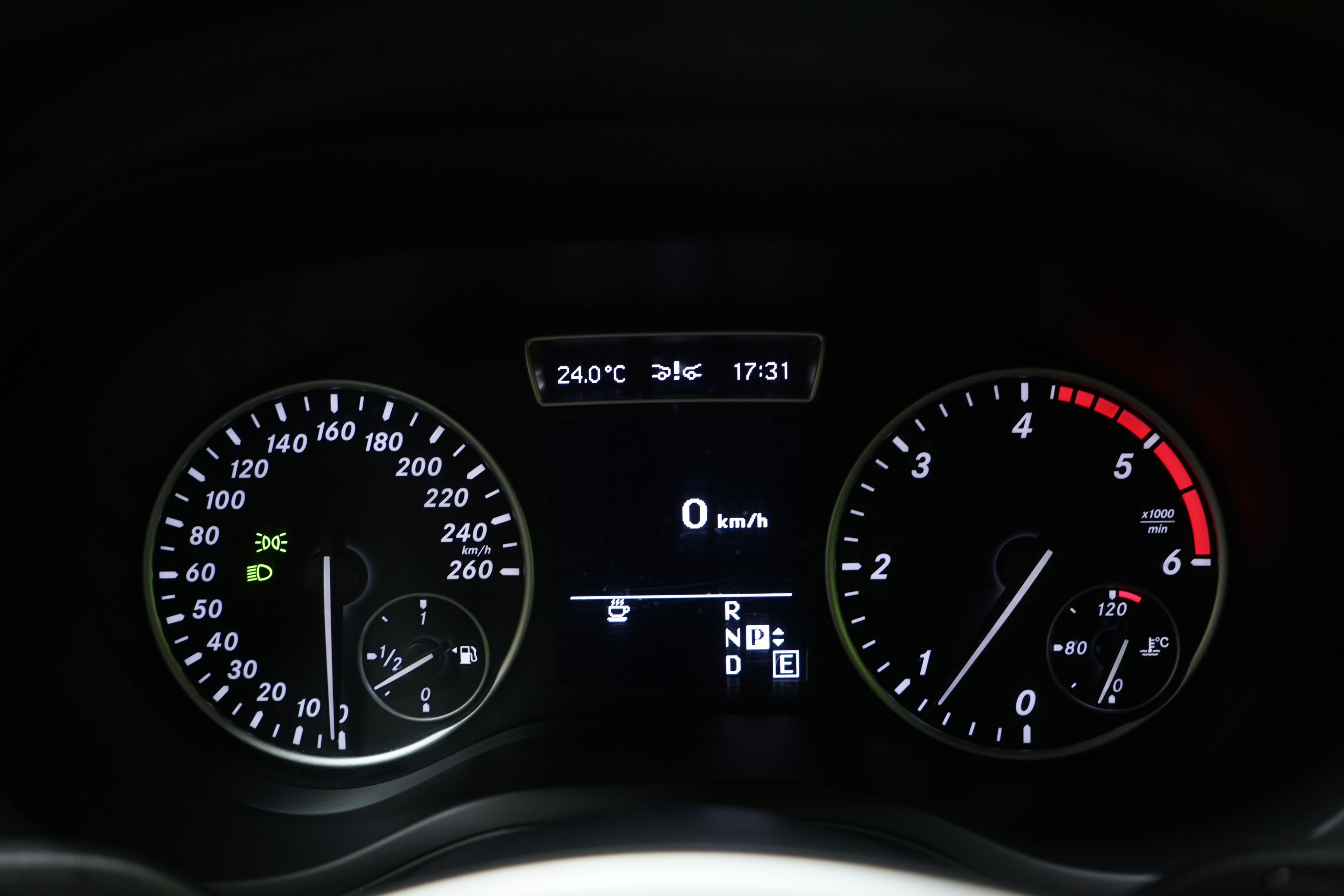 Mercedes-Benz B 2013