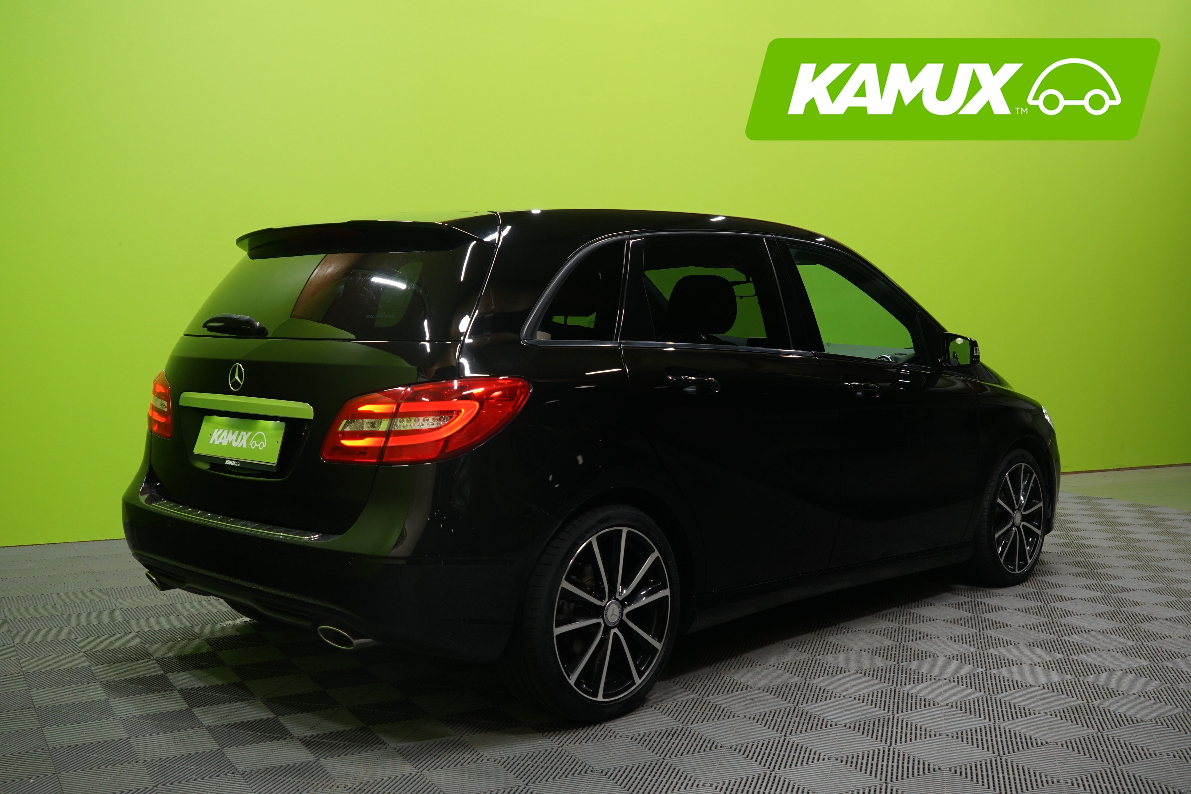 Mercedes-Benz B 2013