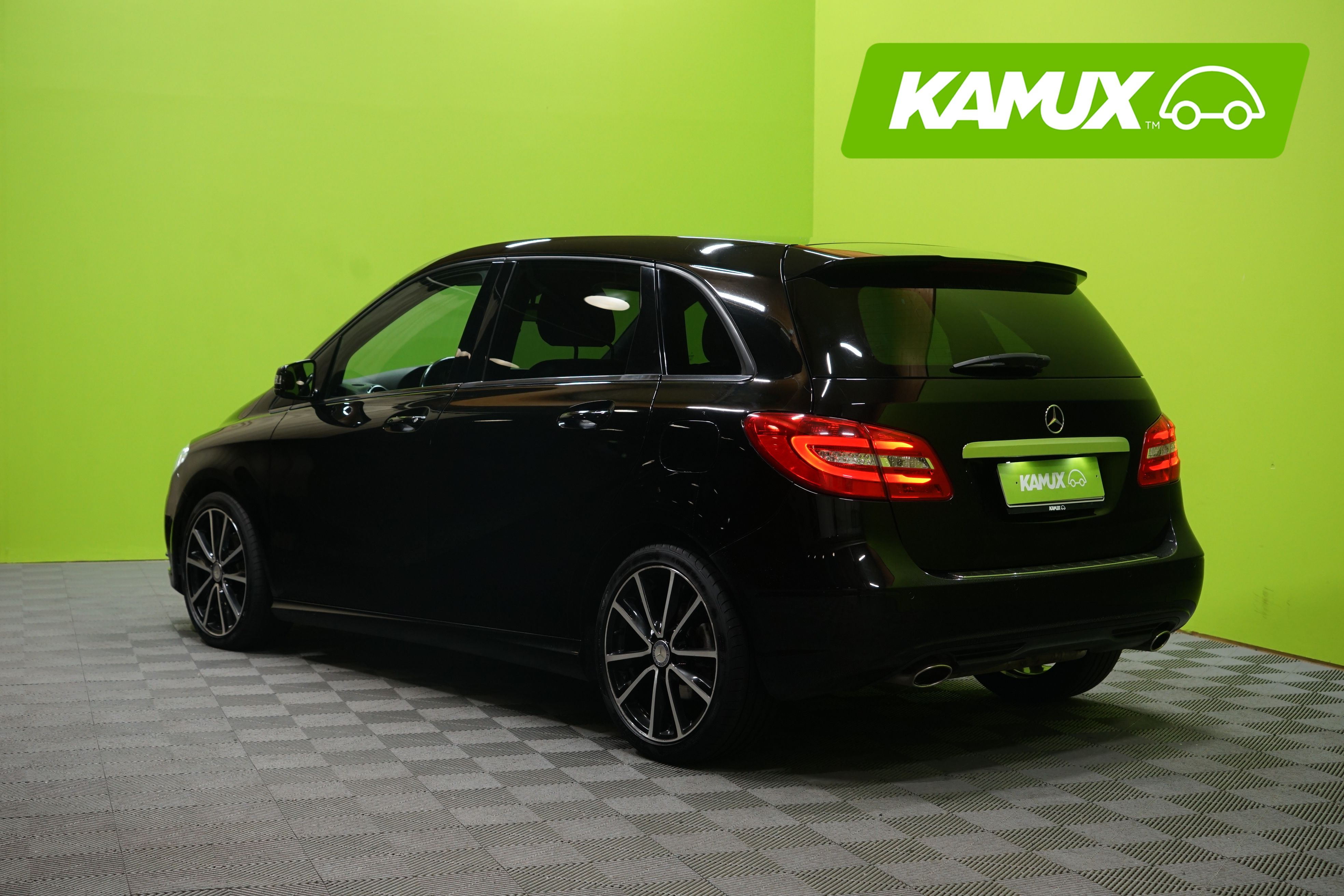 Mercedes-Benz B 2013