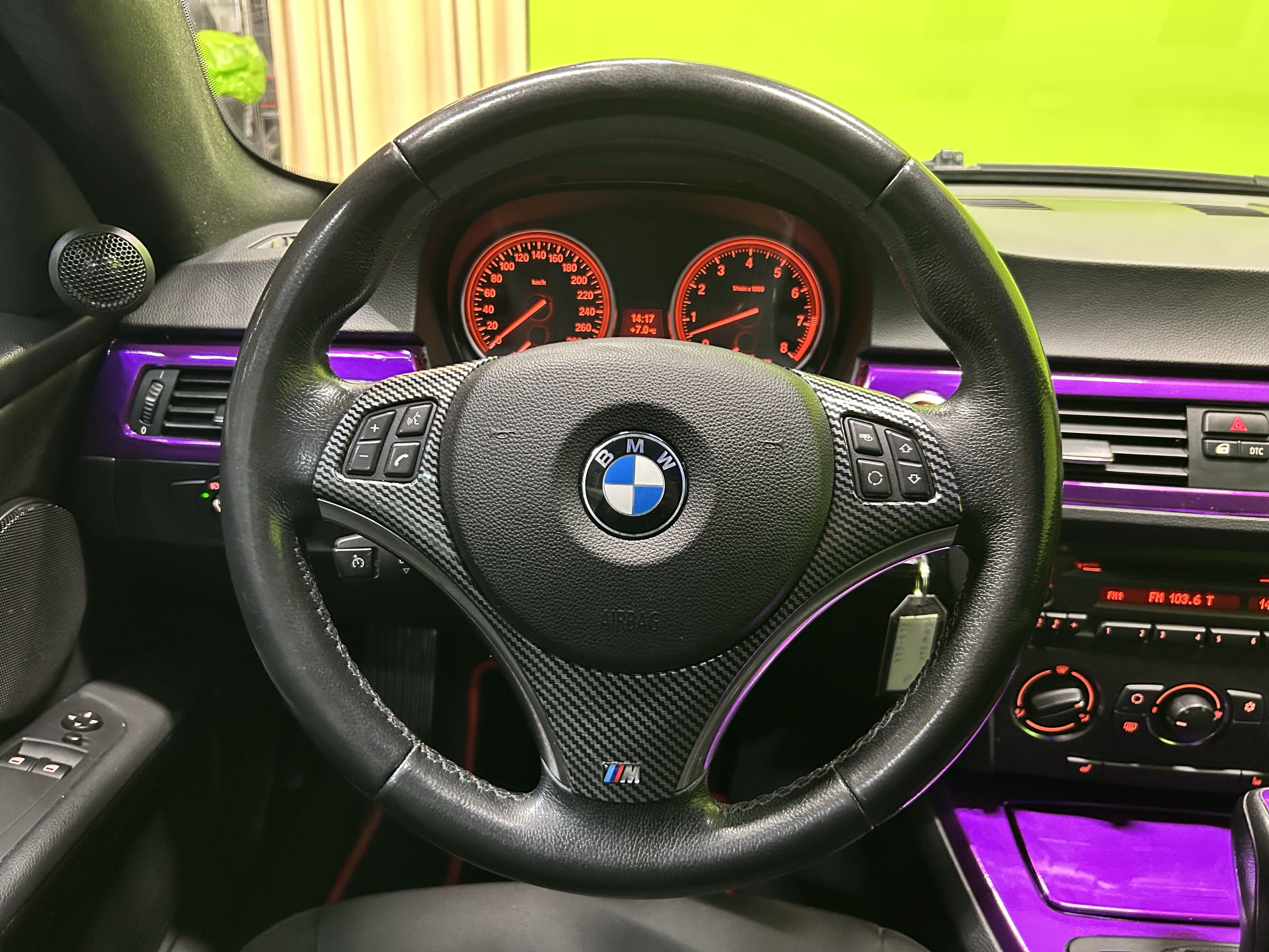 BMW 325 2007