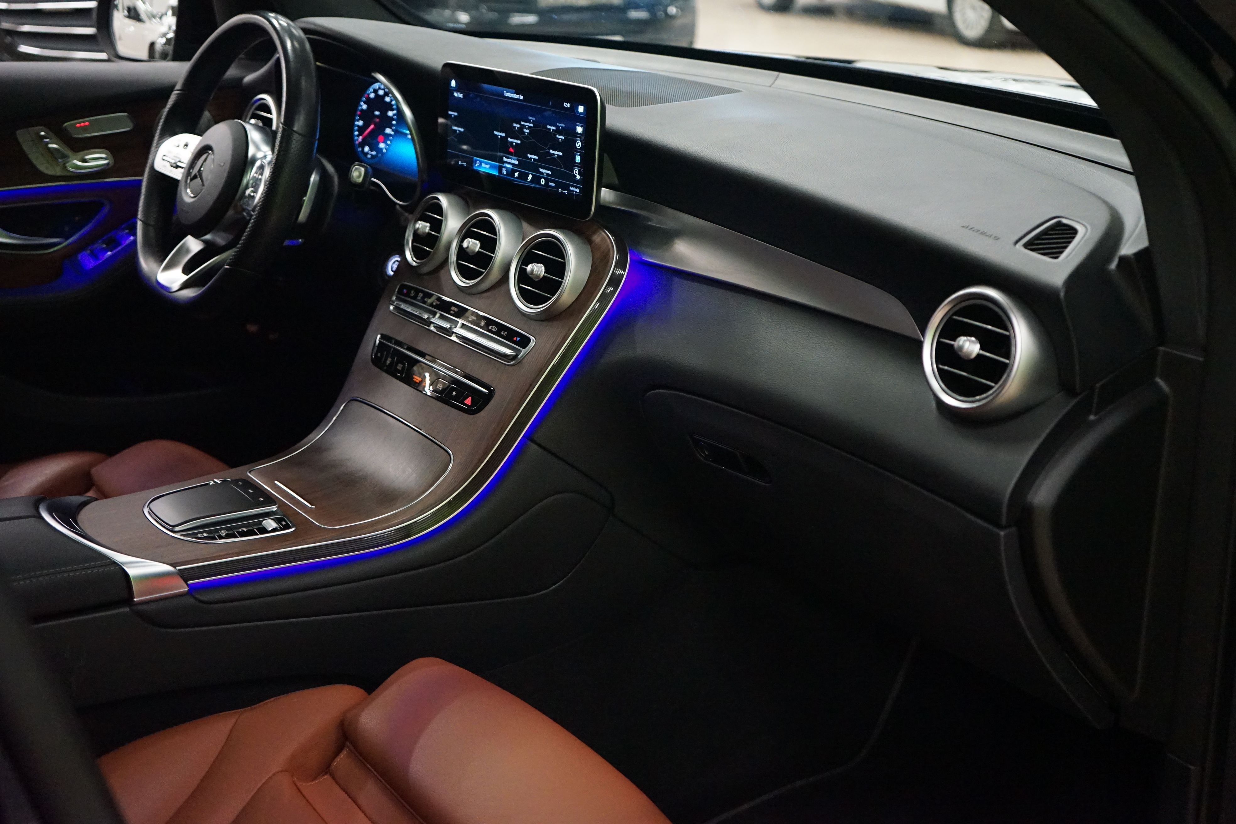 Mercedes-Benz GLC 2021