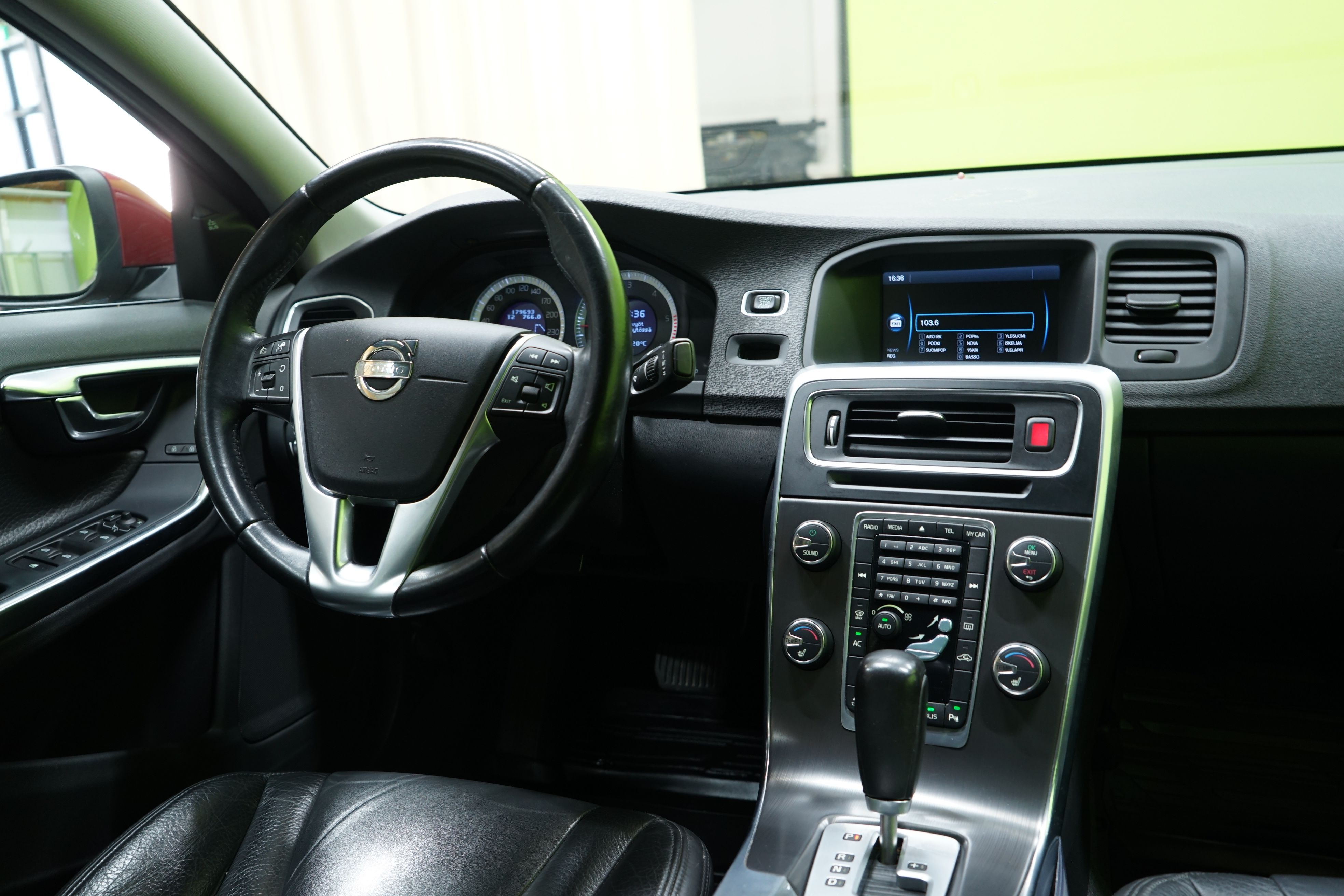 Volvo S60 2011