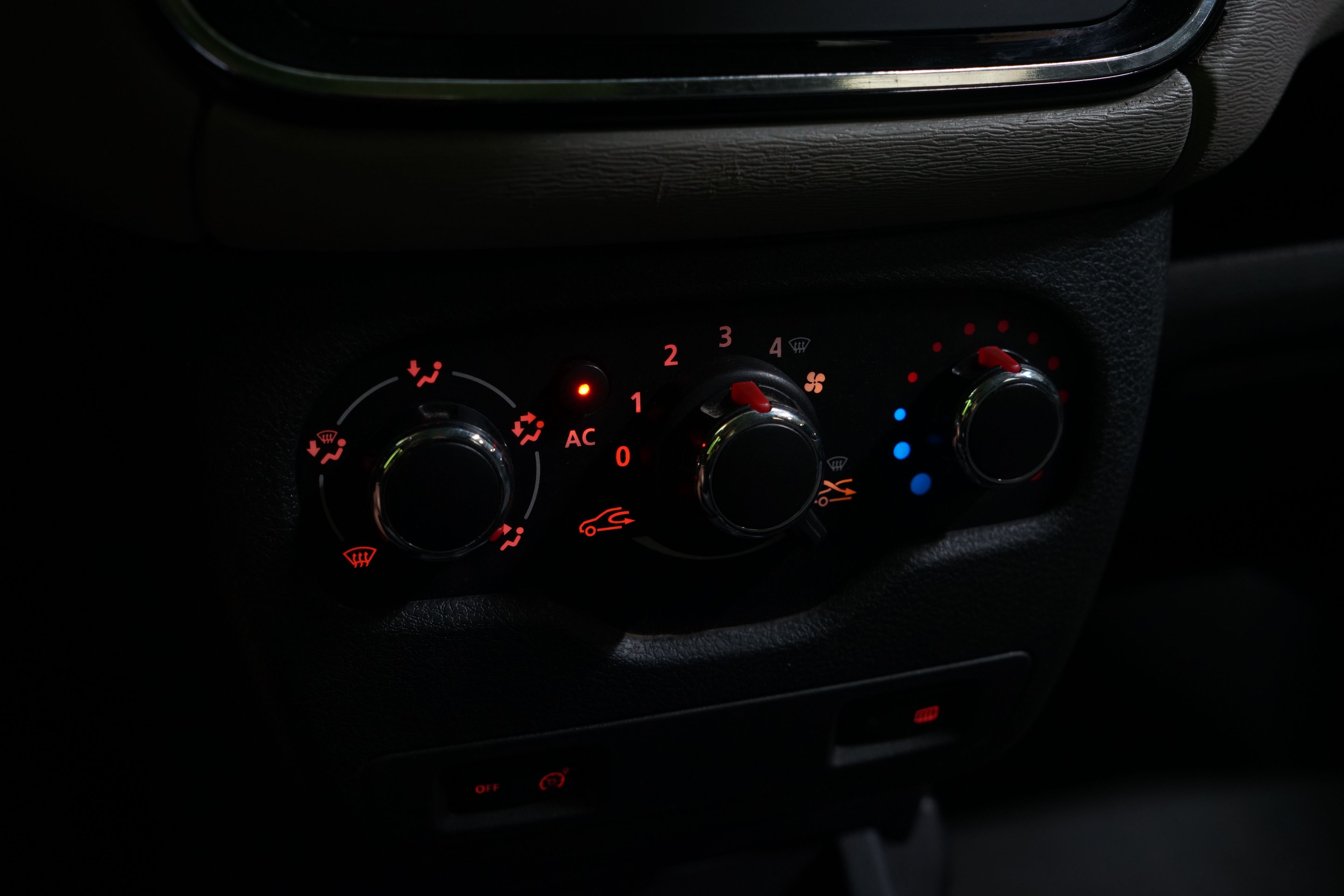 Dacia Lodgy 2014