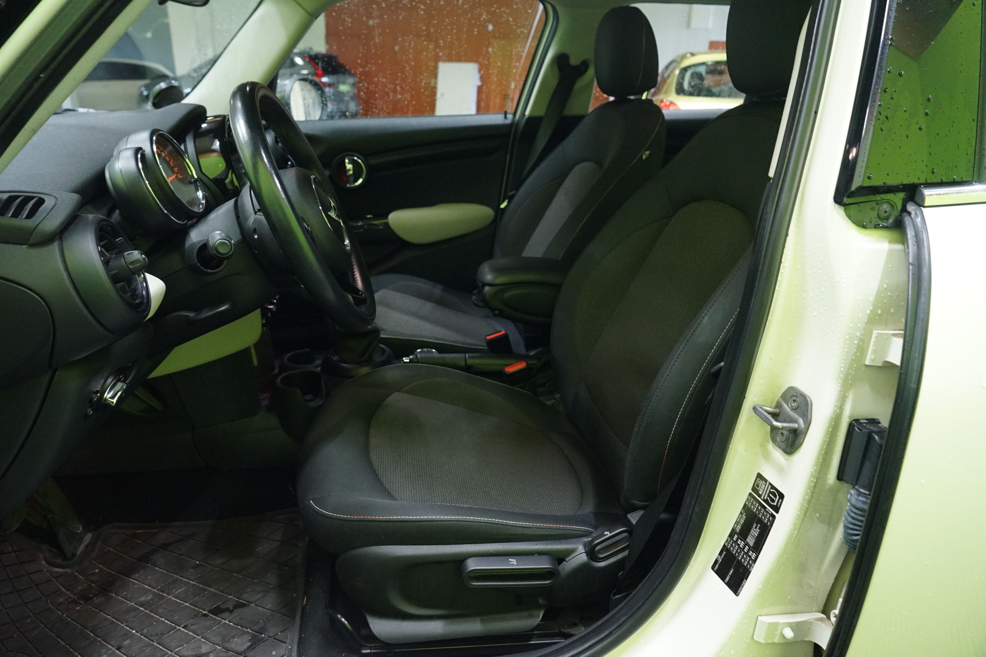 Mini Cooper 2015