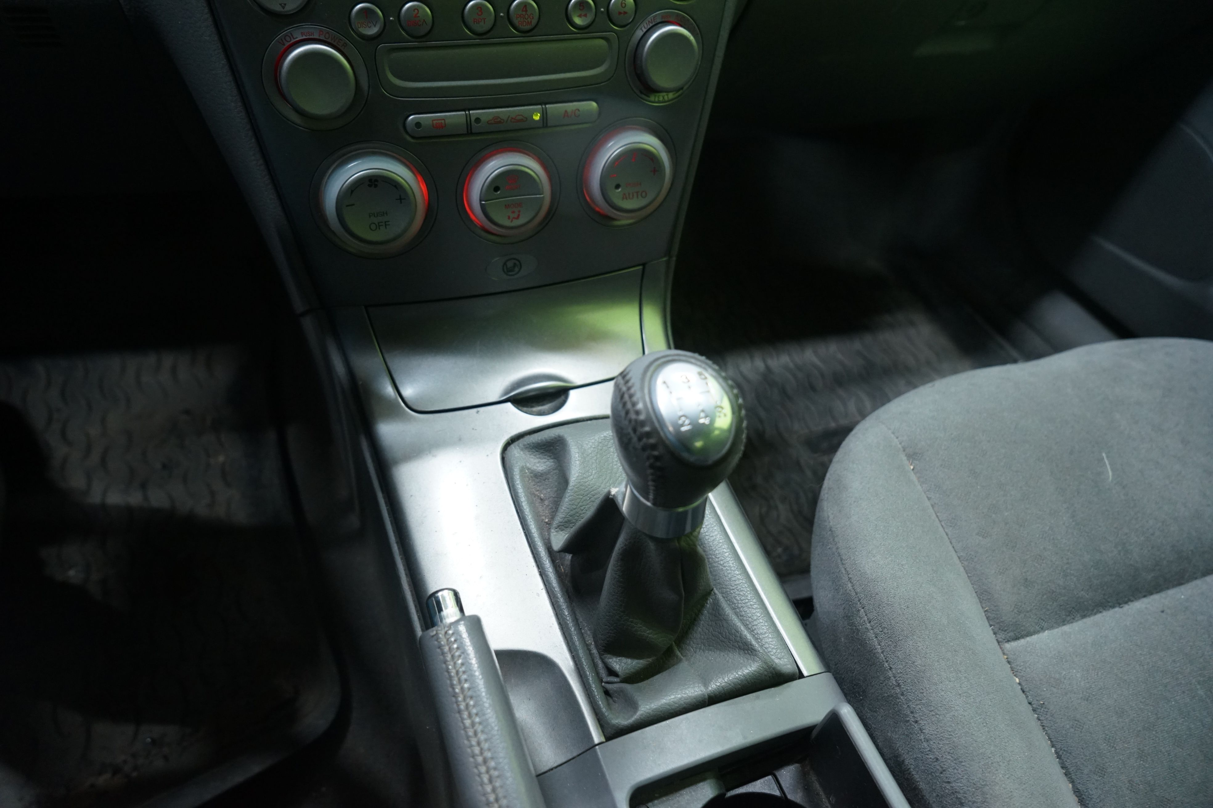 Mazda 6 2003