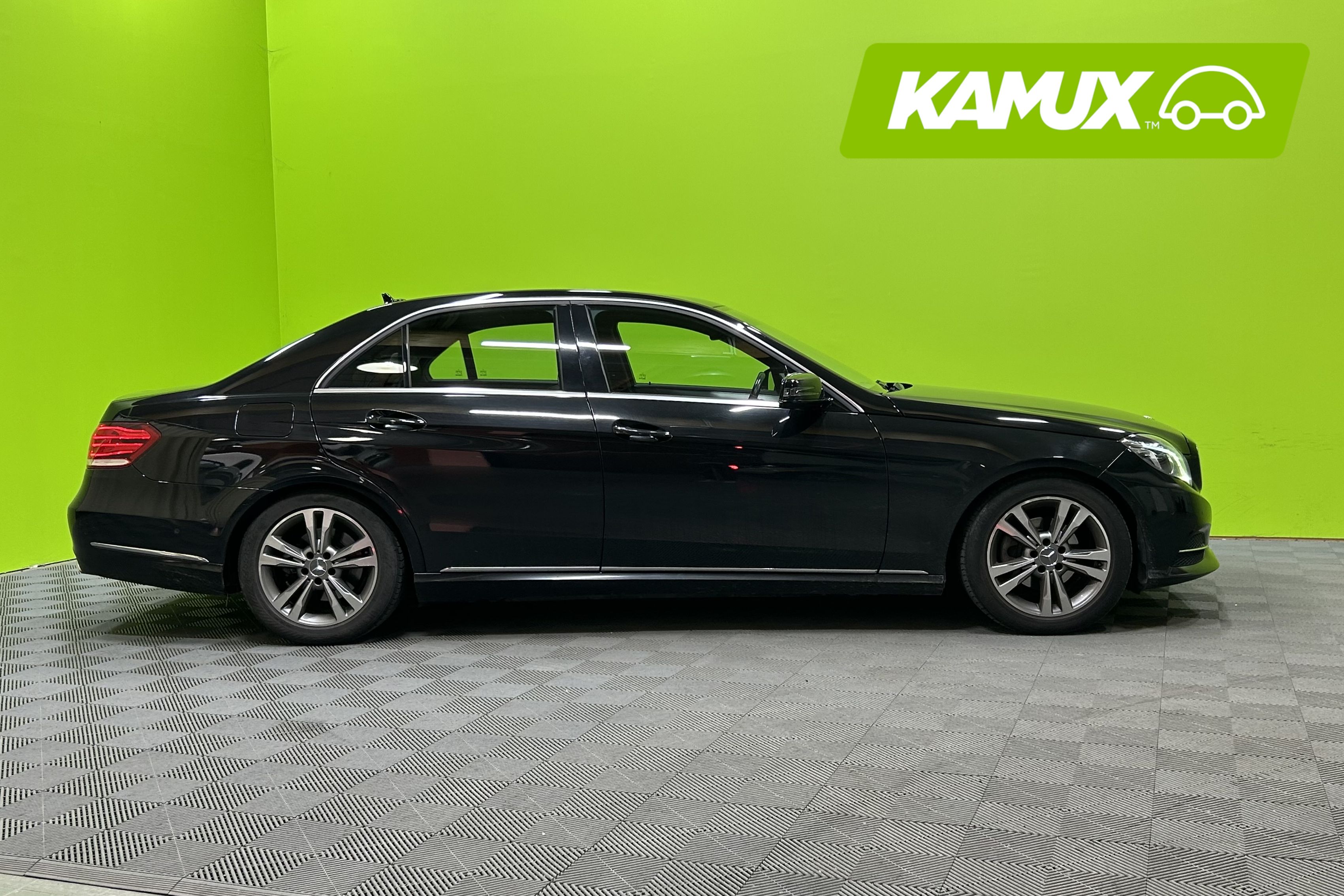 Mercedes-Benz E 2013