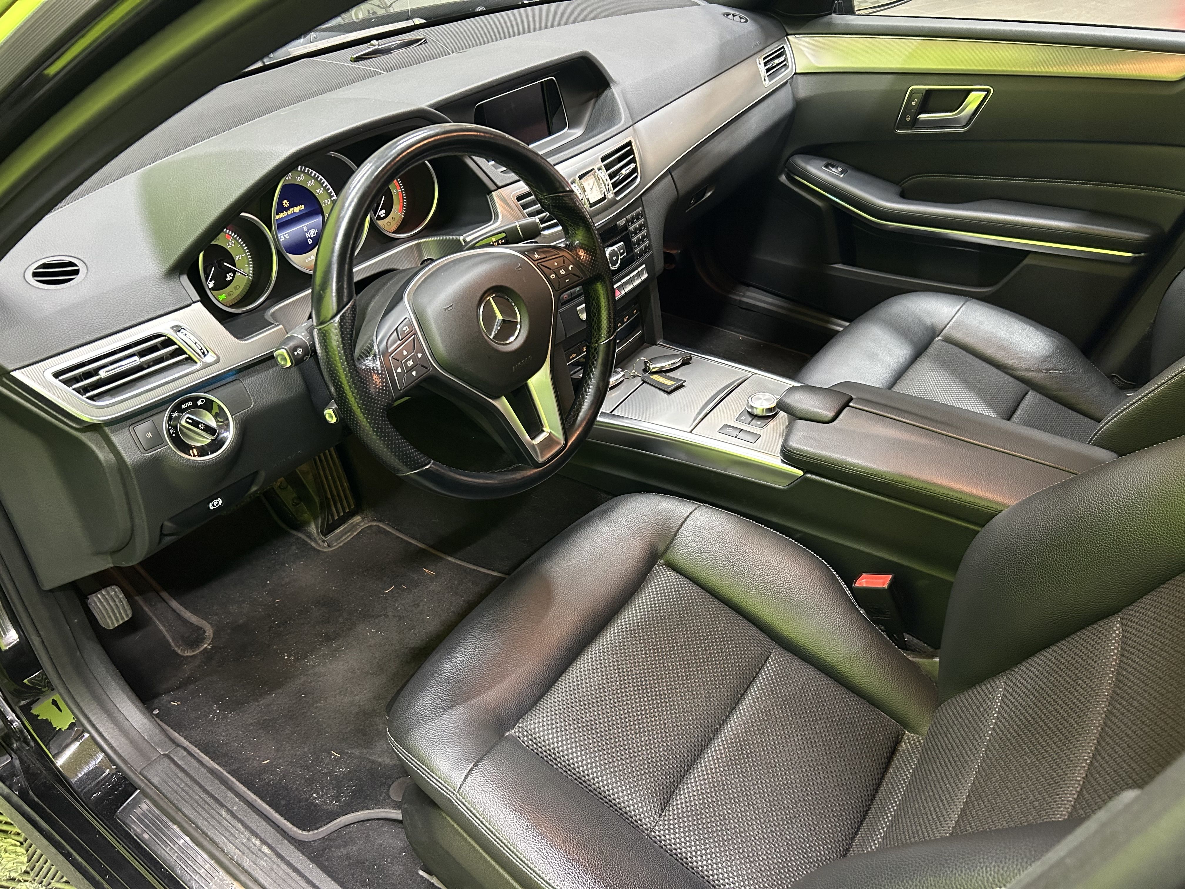 Mercedes-Benz E 2013