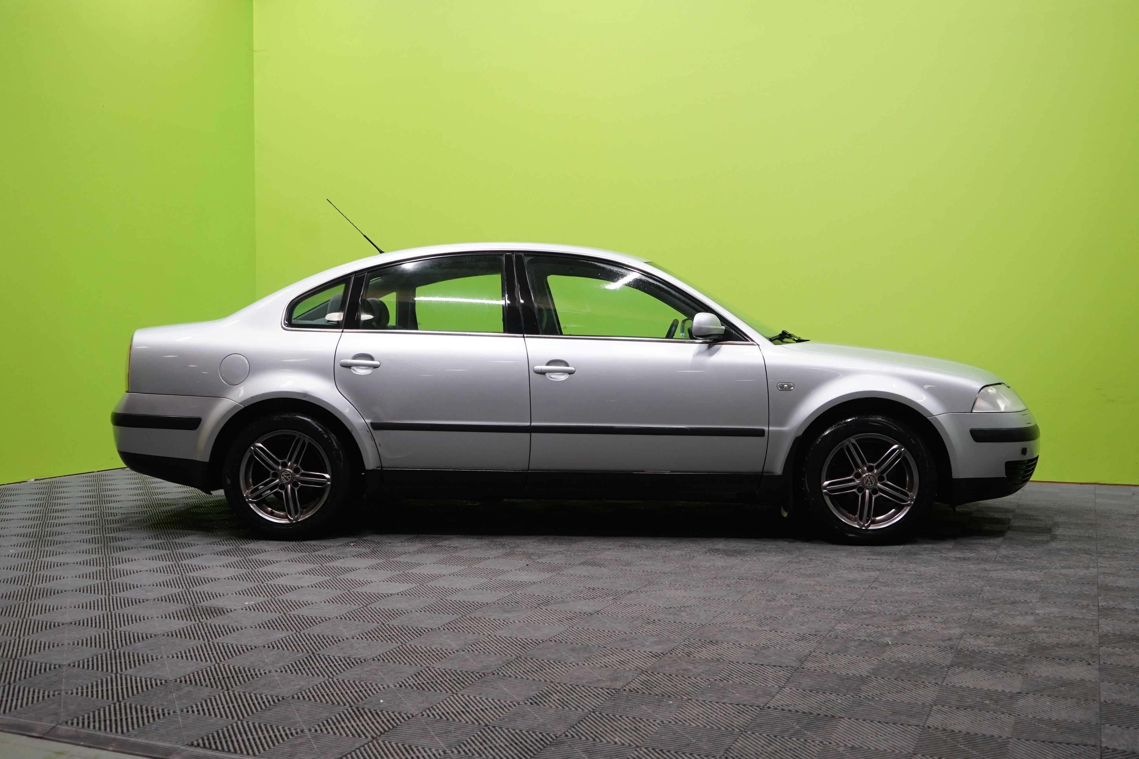 Volkswagen Passat 2003