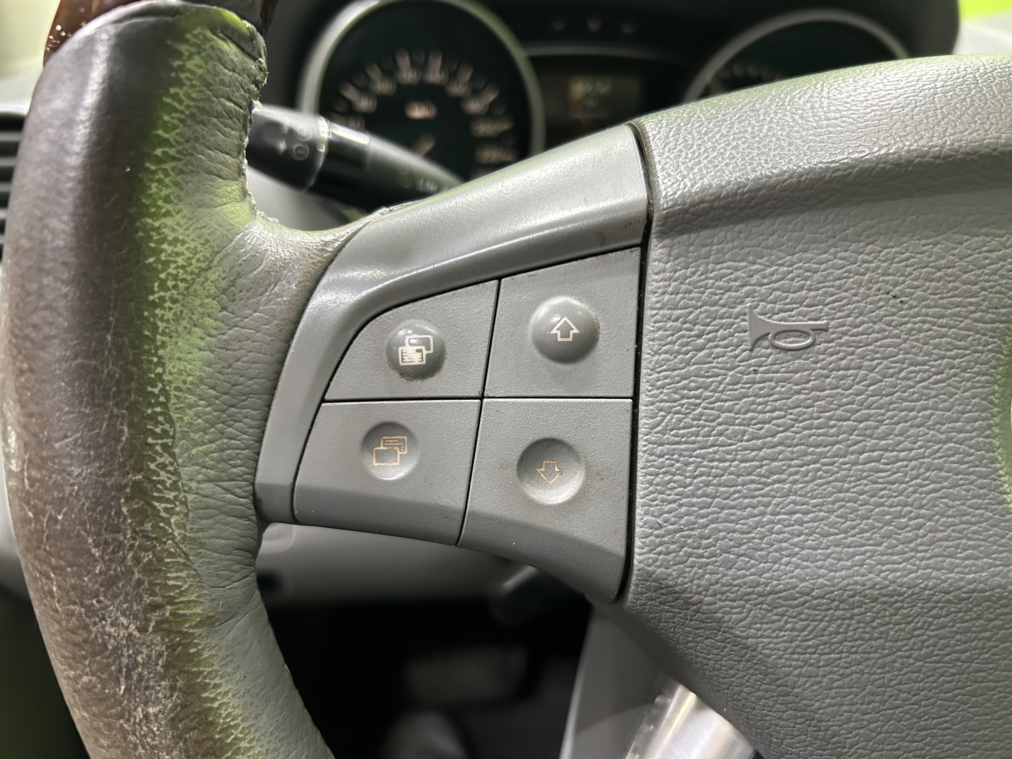 Mercedes-Benz ML 2006
