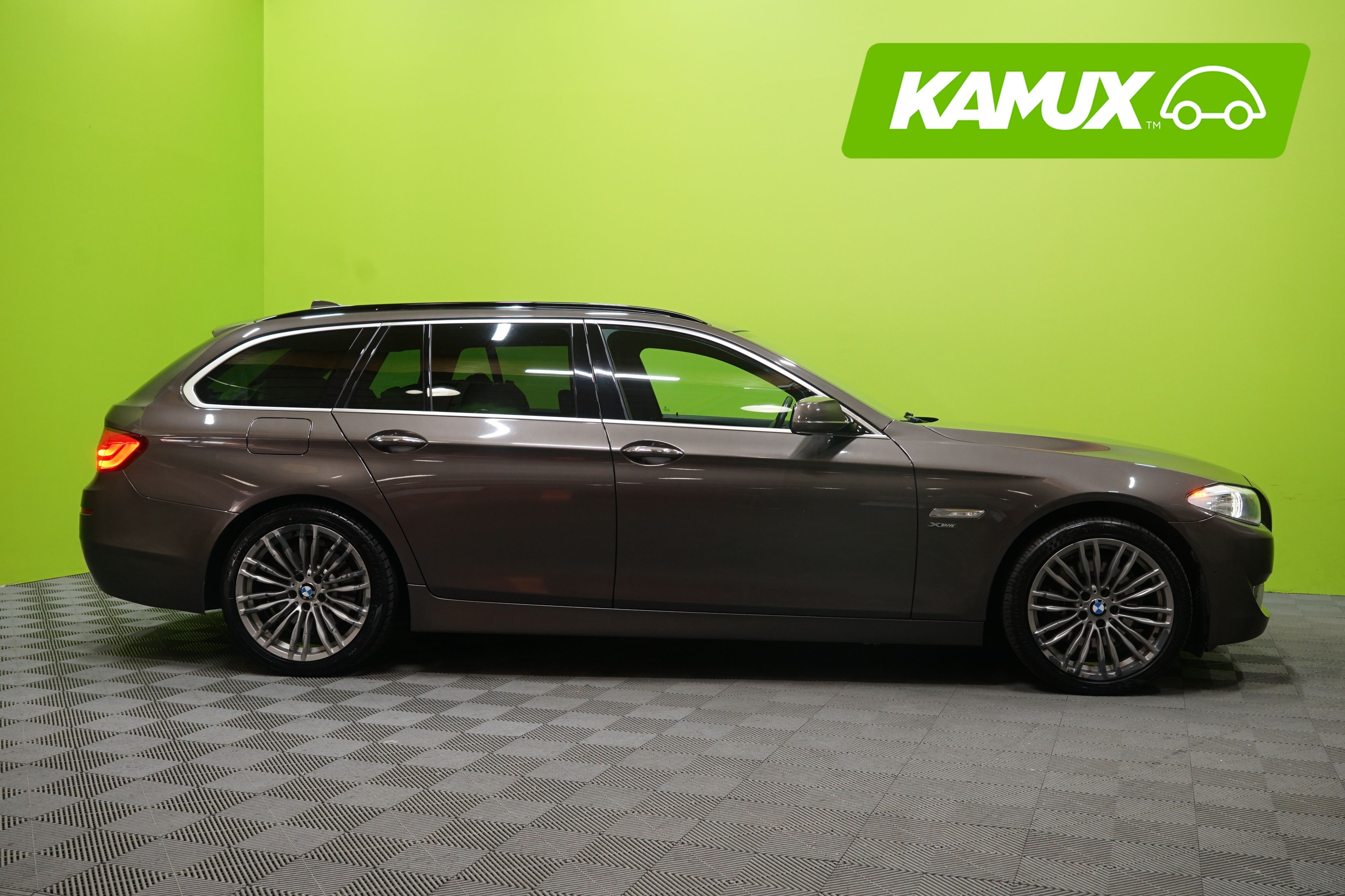 BMW 525 2012