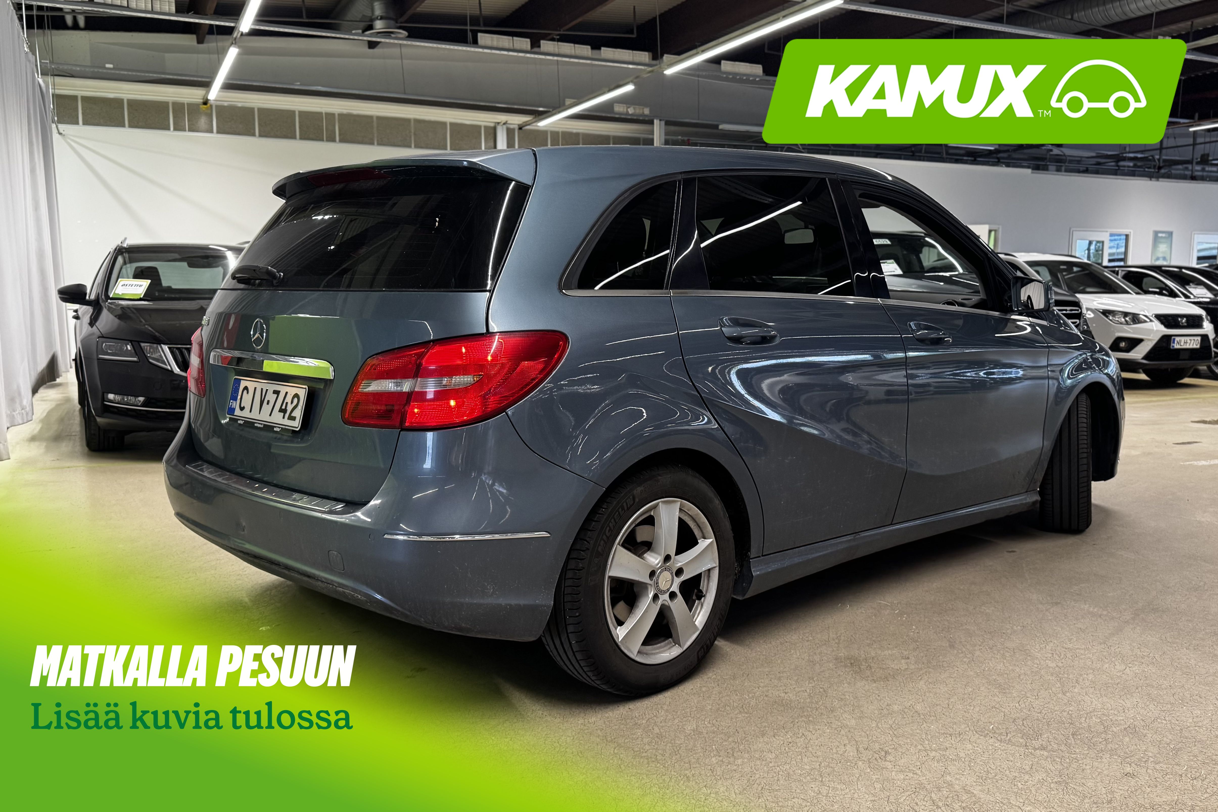 Mercedes-Benz B 2013