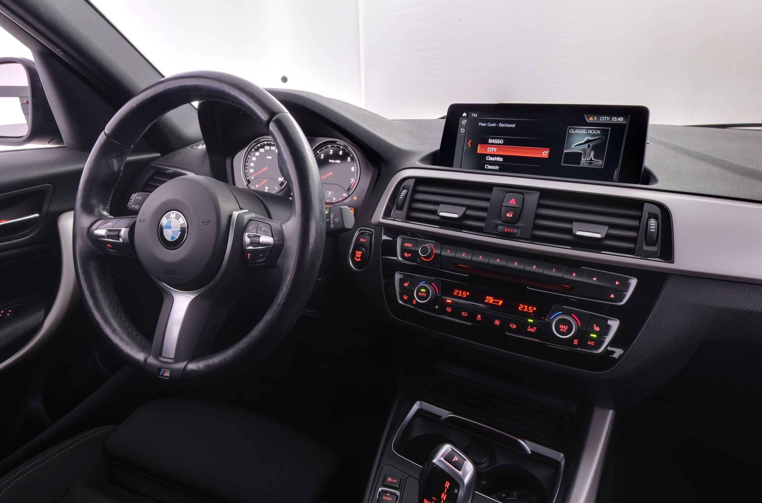 BMW 118 2019