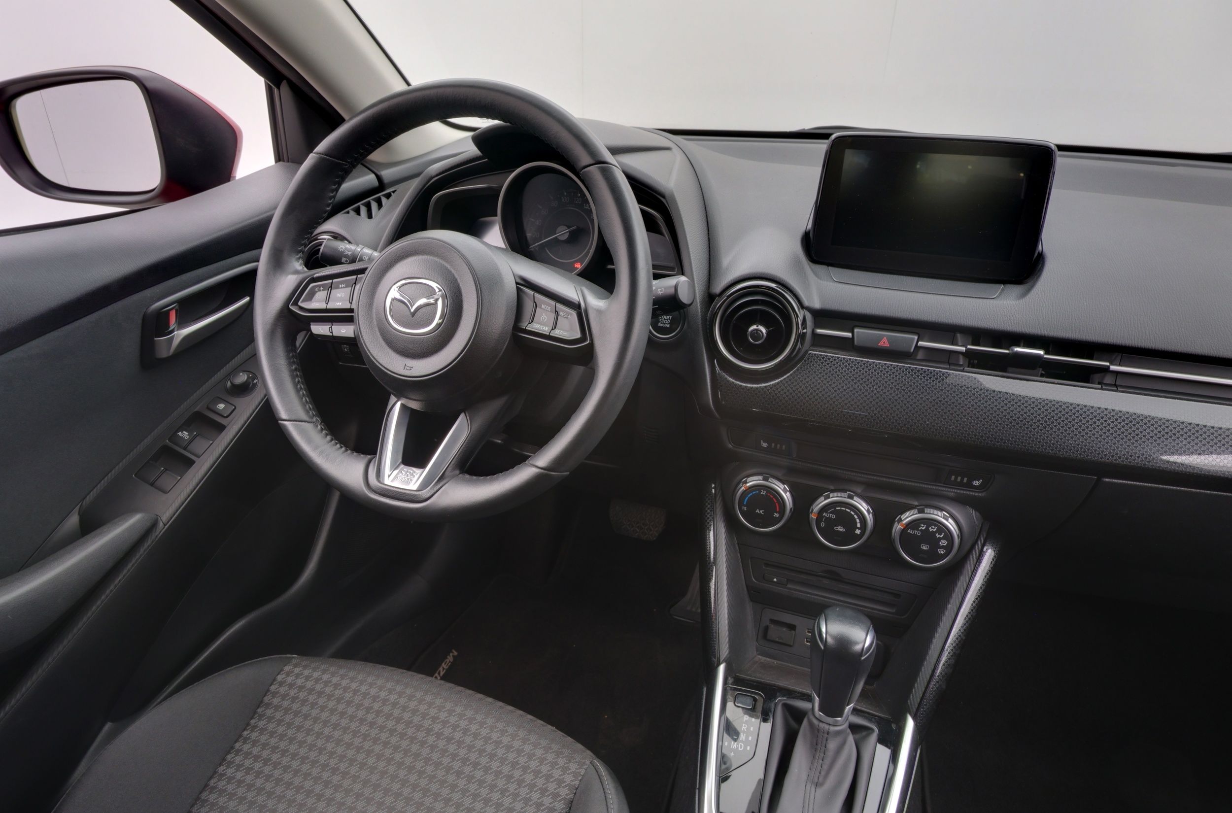 Mazda 2 2019