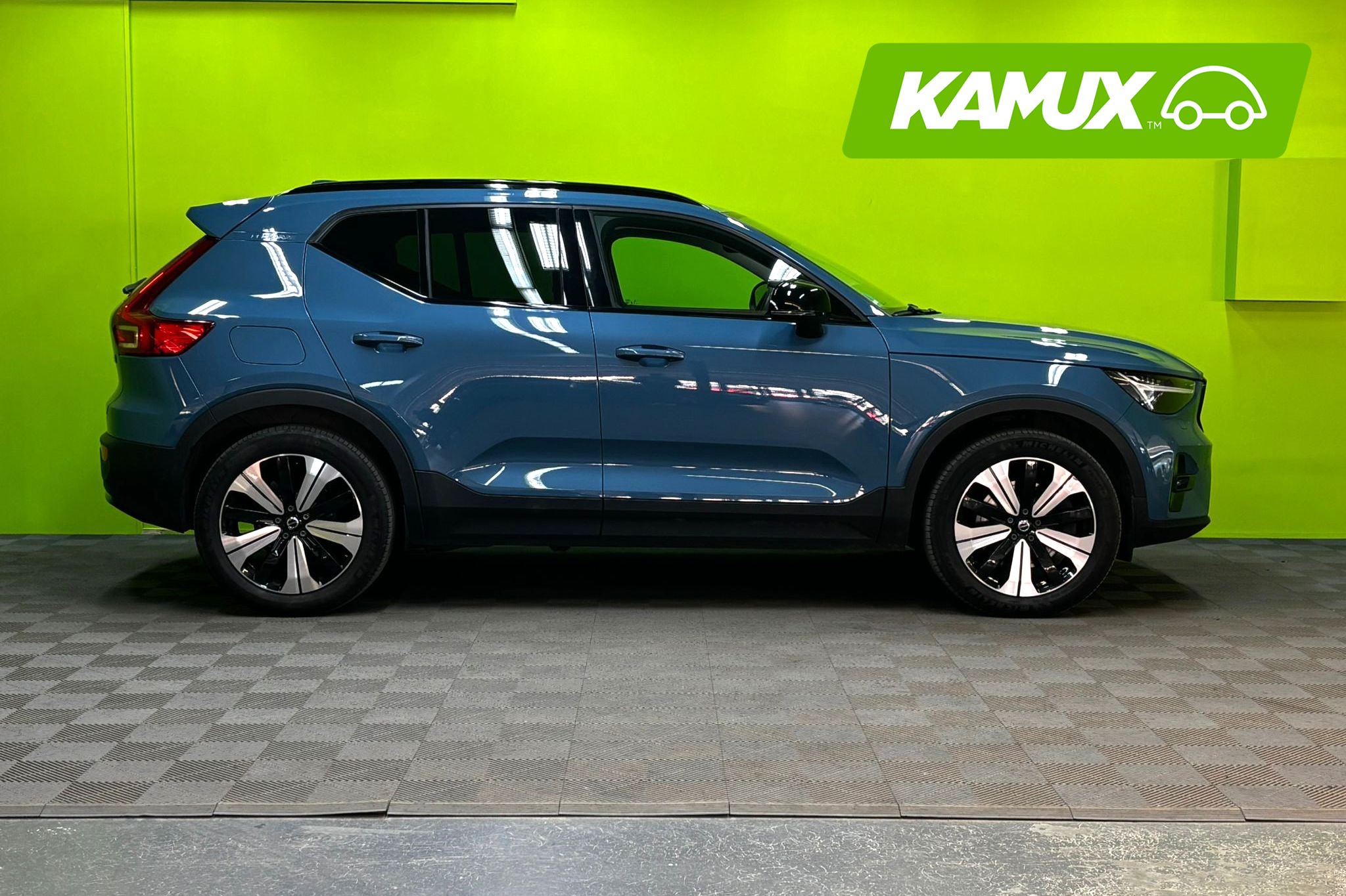 Volvo XC40 2023