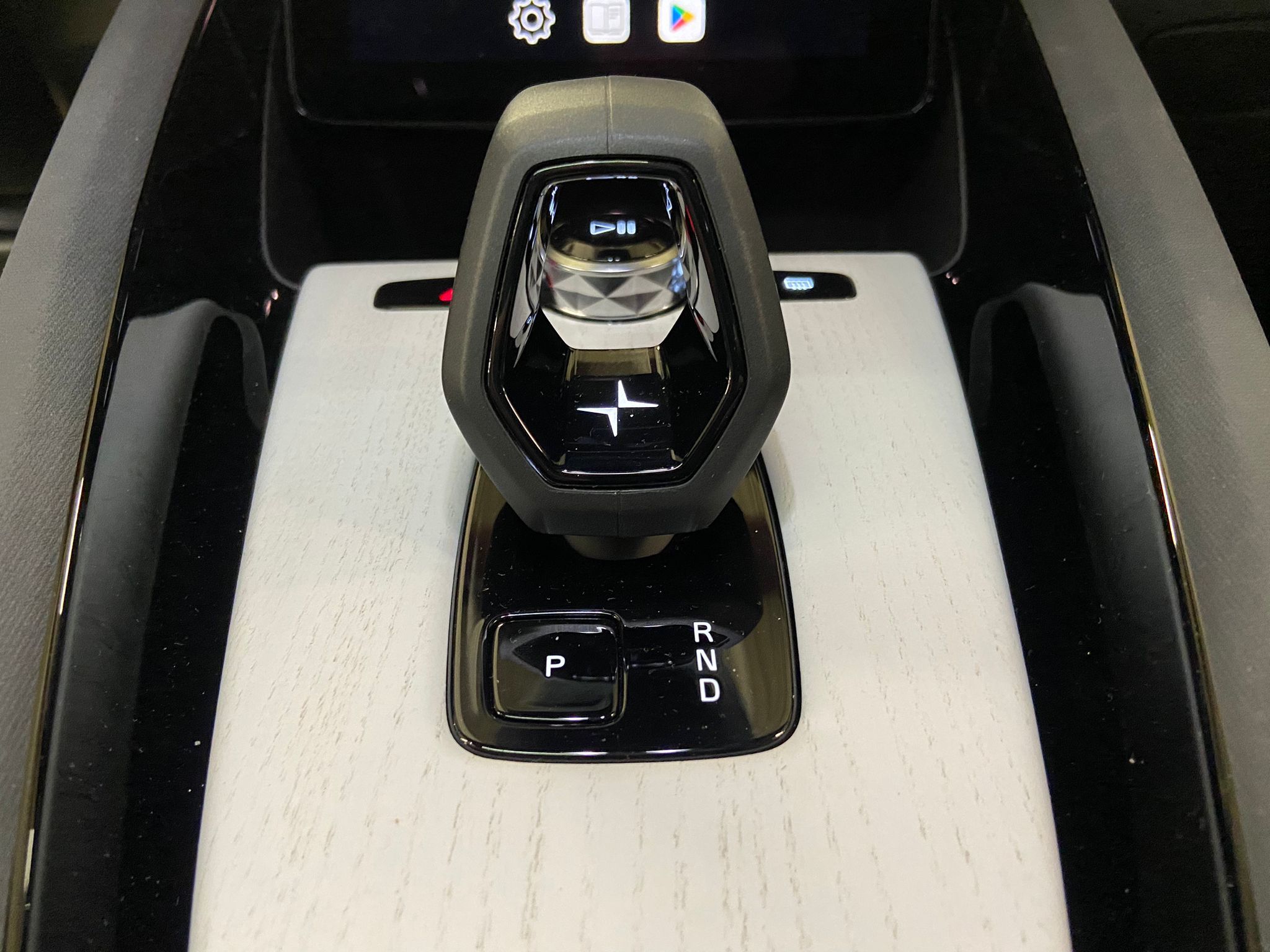 Polestar 2 2025