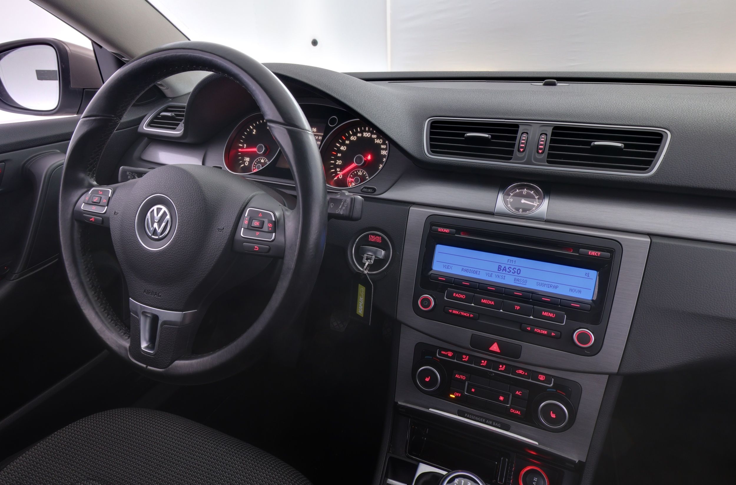 Volkswagen Passat 2011