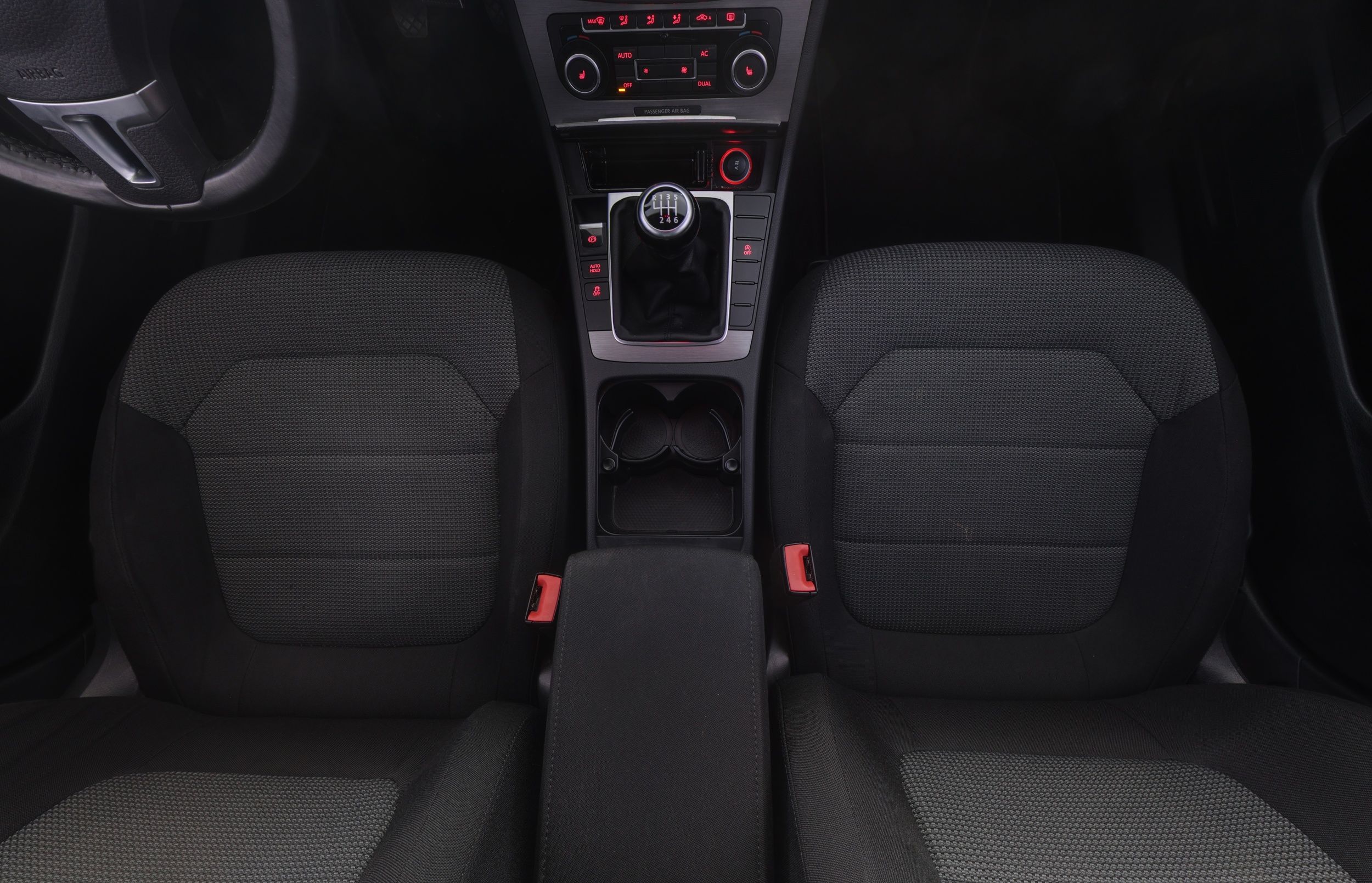 Volkswagen Passat 2011