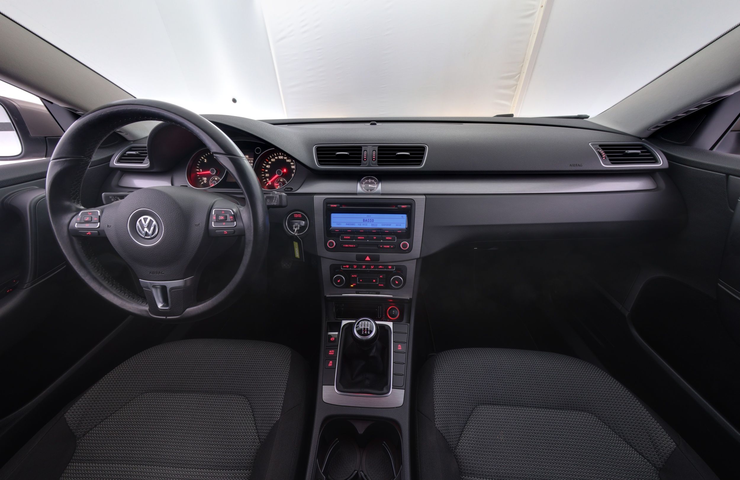 Volkswagen Passat 2011