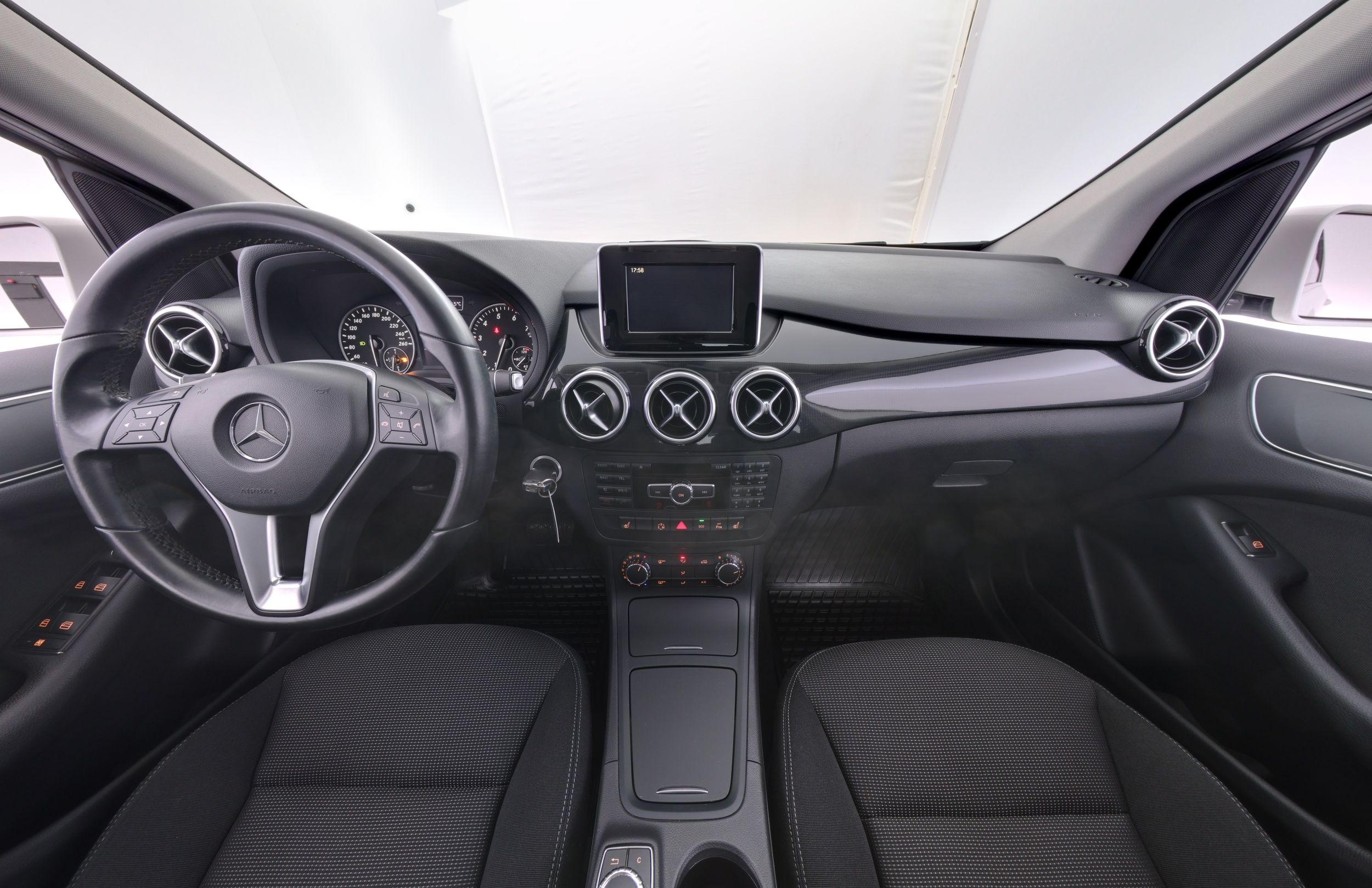 Mercedes-Benz B 2012