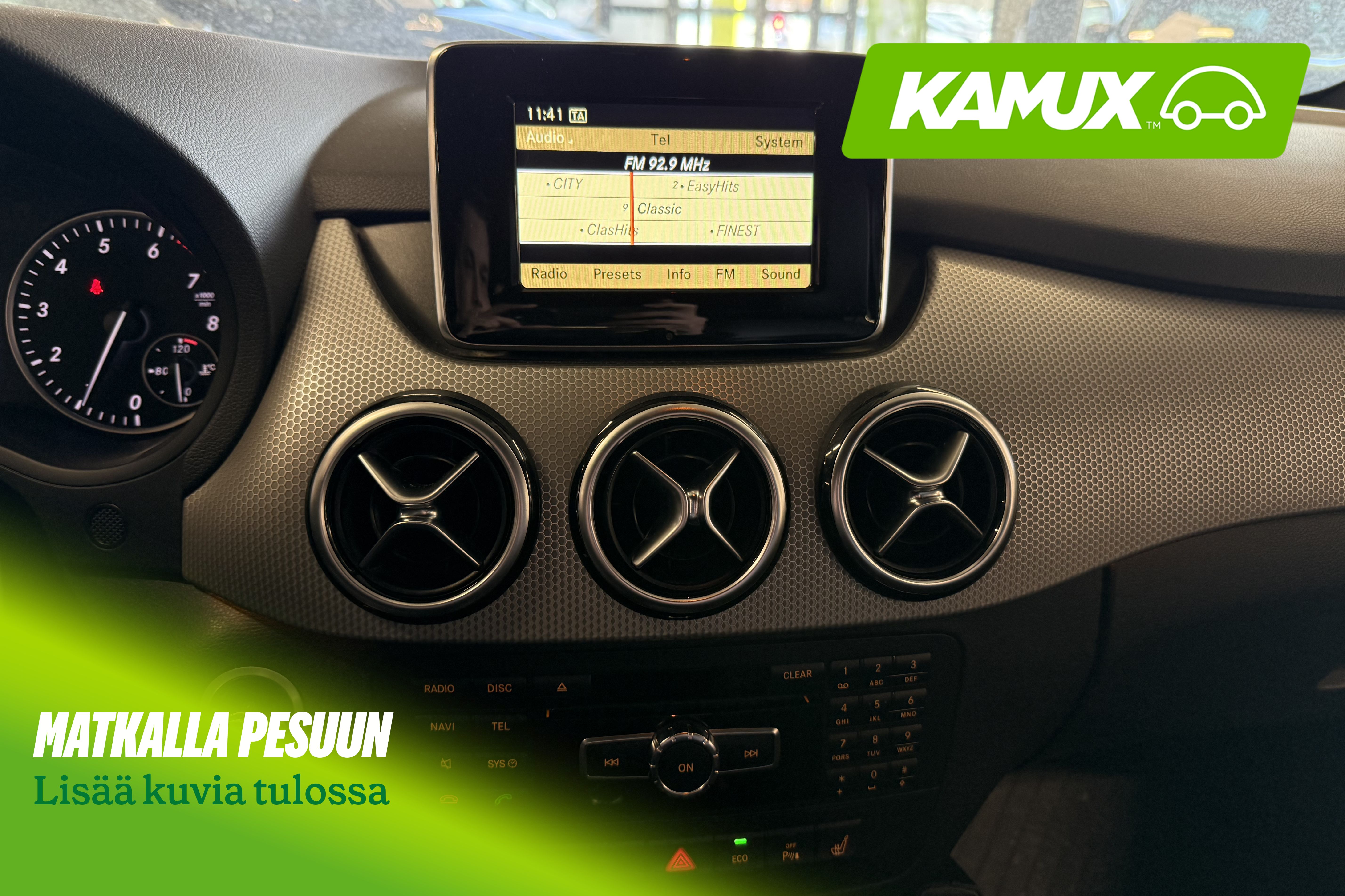 Mercedes-Benz B 2012