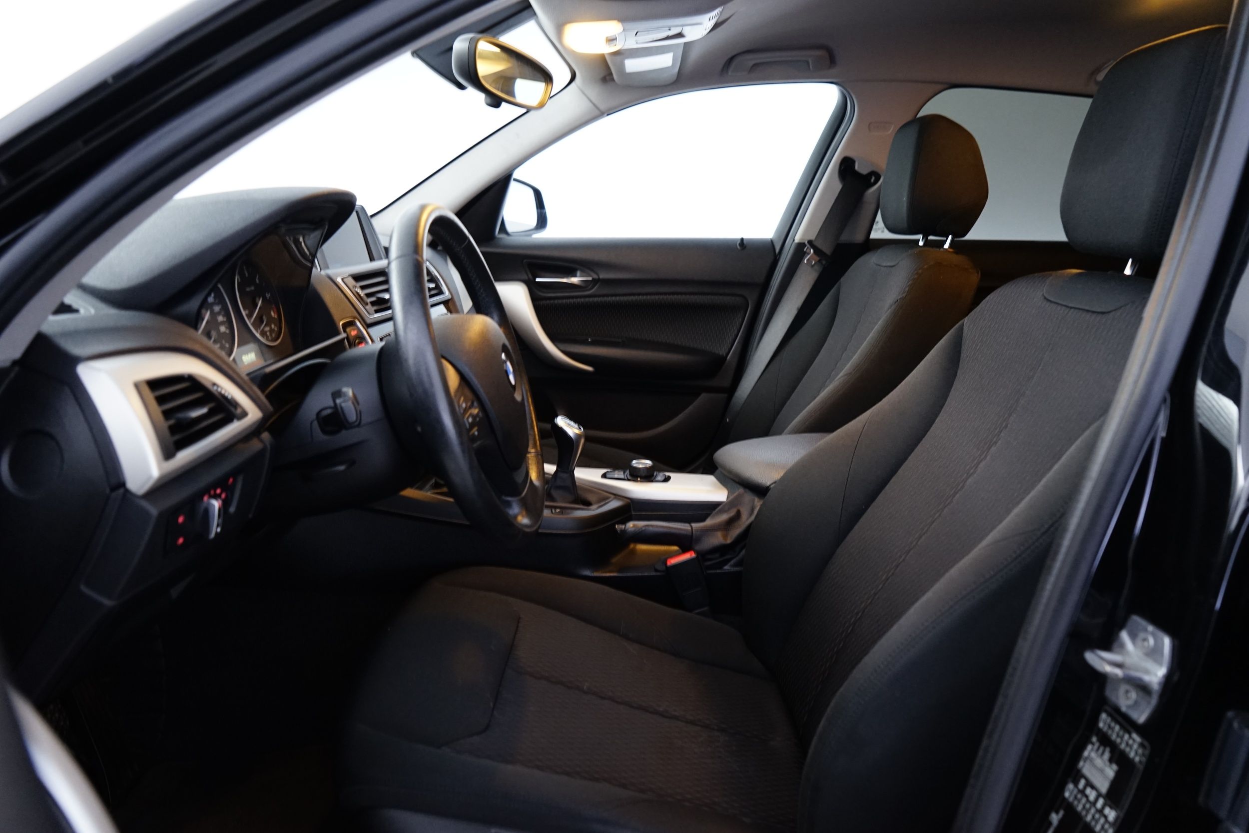 BMW 116 2016