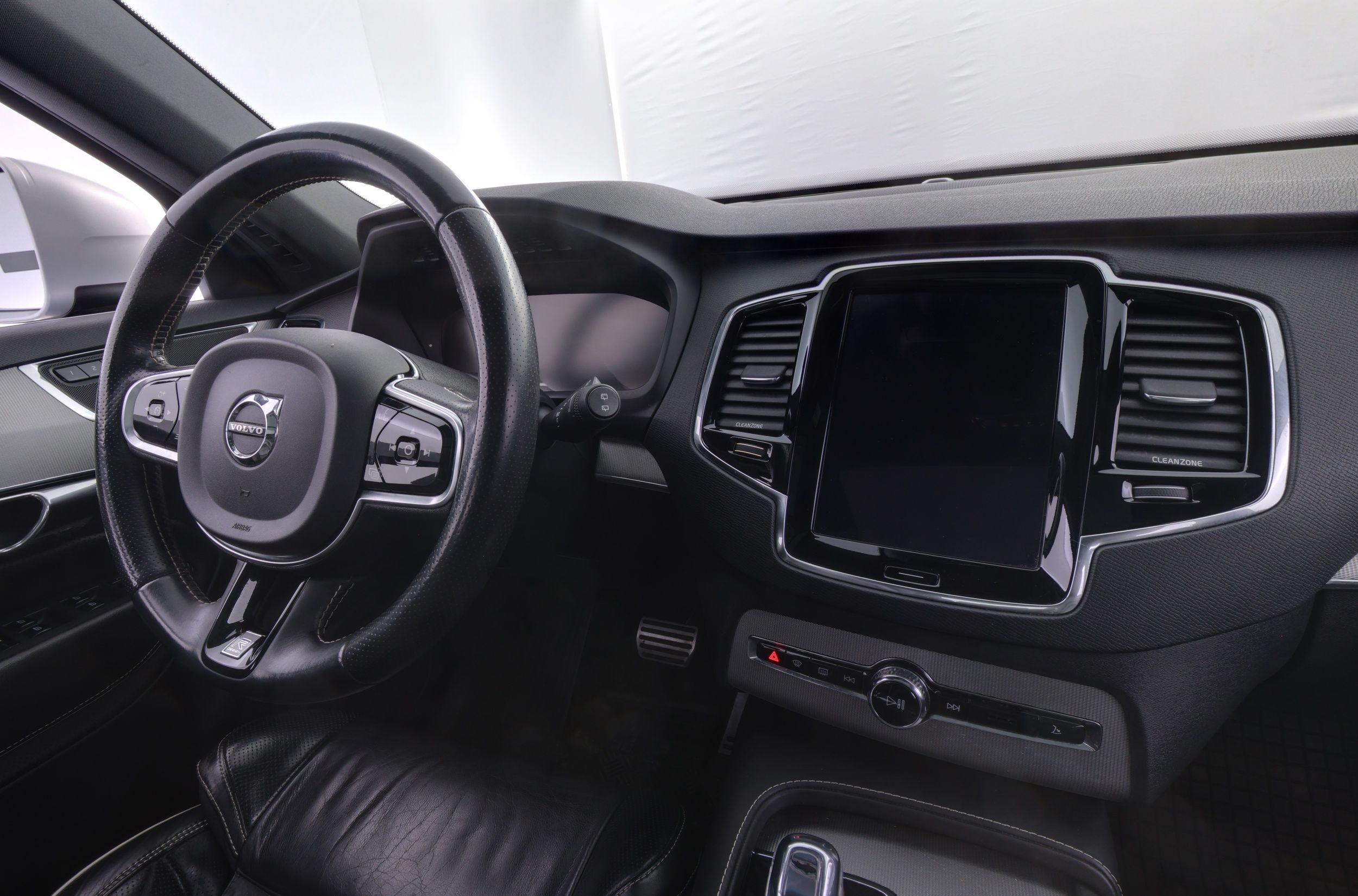 Volvo XC90 2016