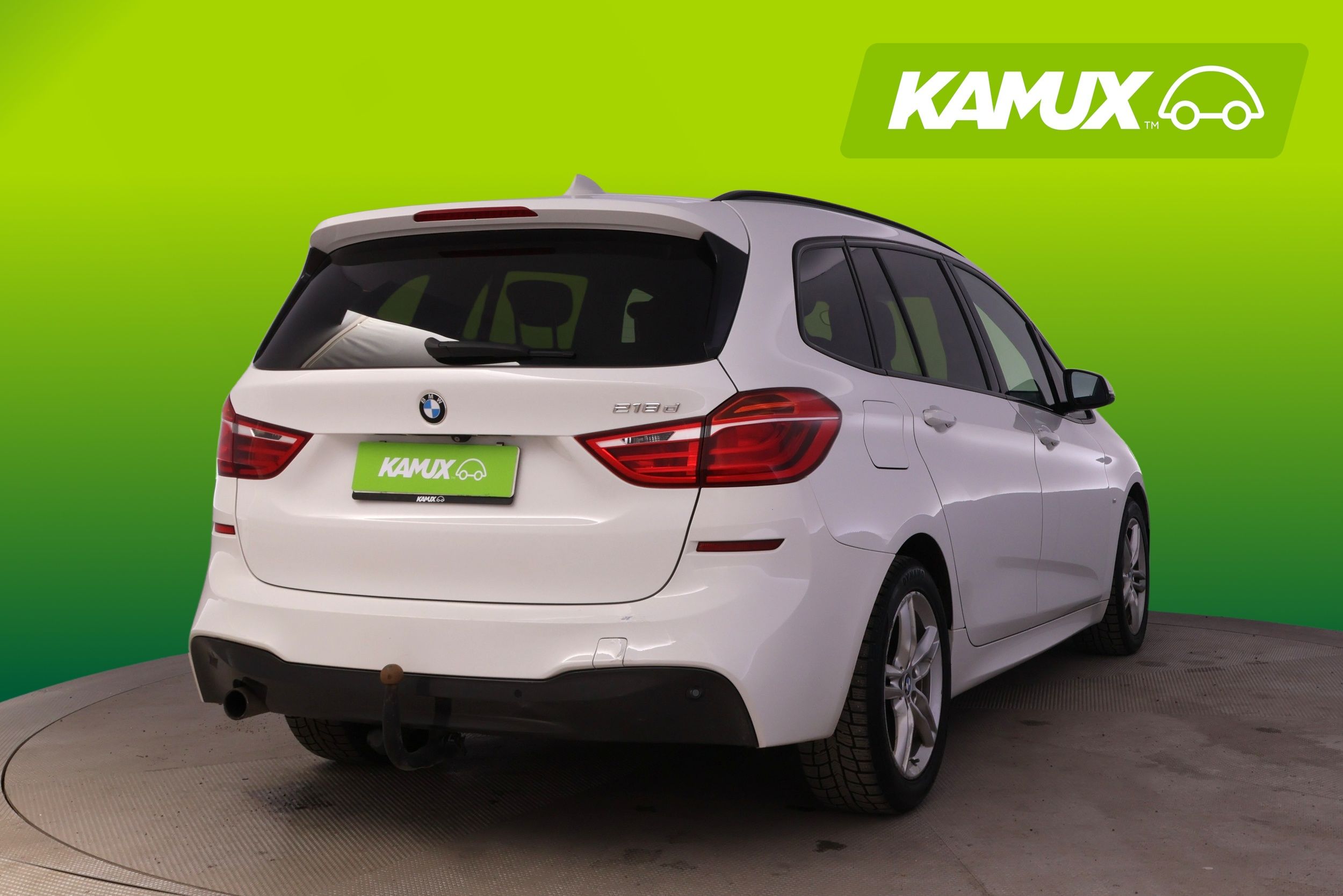 BMW 218 2016