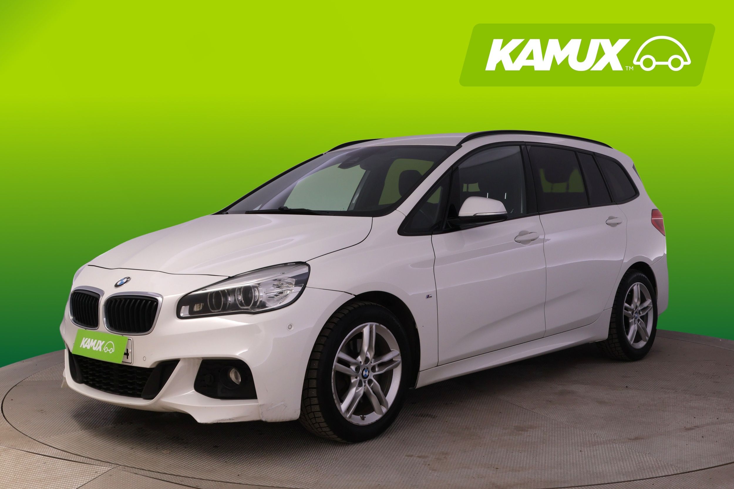 BMW 218 2016