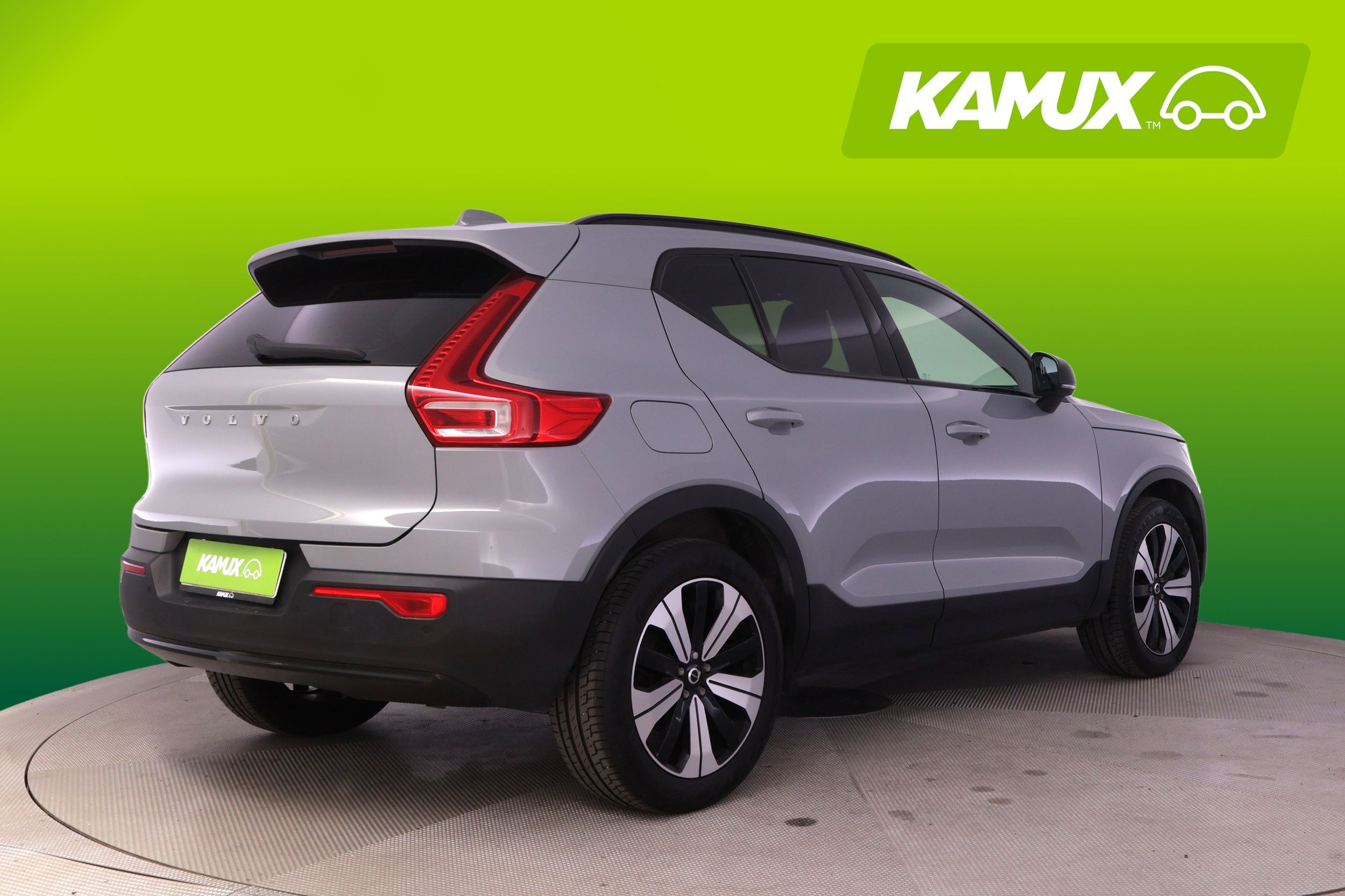 Volvo XC40 2024