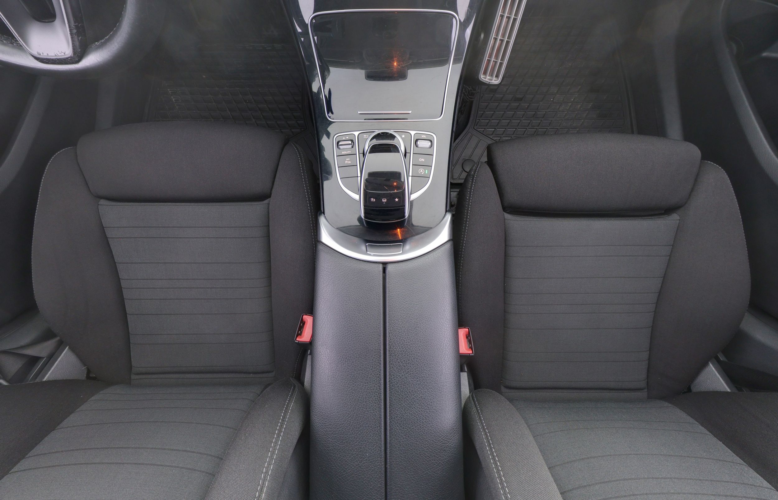 Mercedes-Benz C 2015