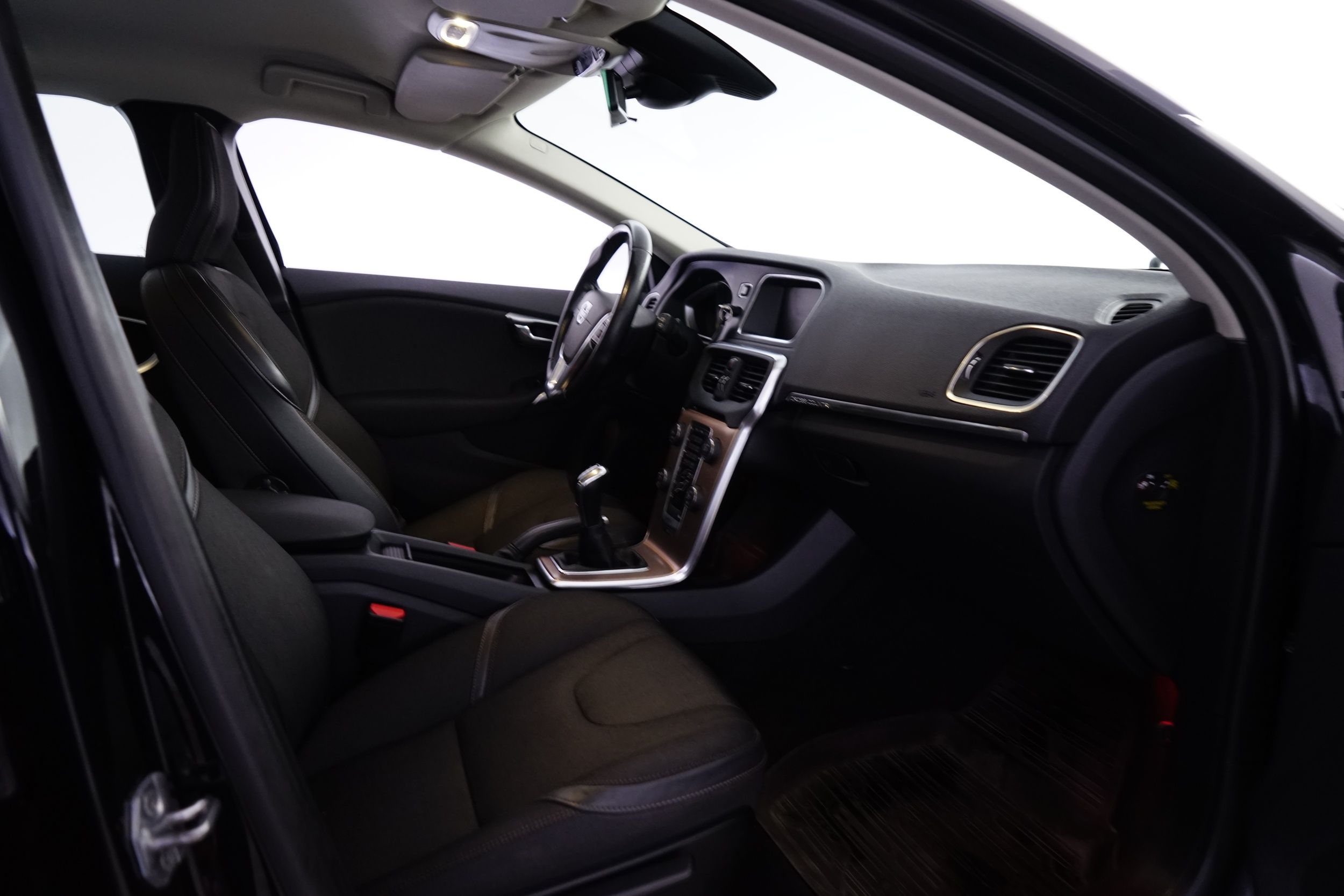 Volvo V40 Cross Country 2015