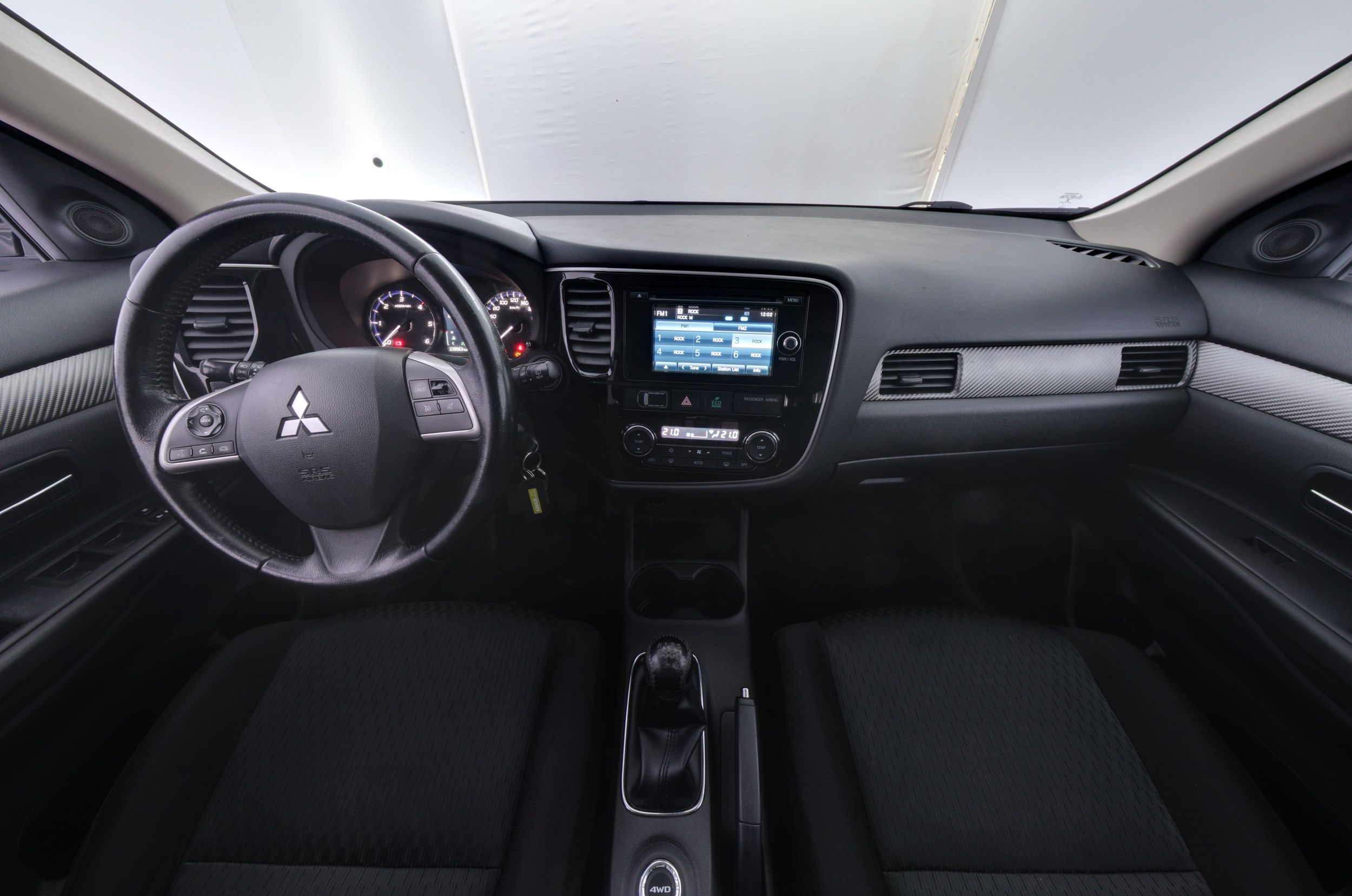 Mitsubishi Outlander 2014