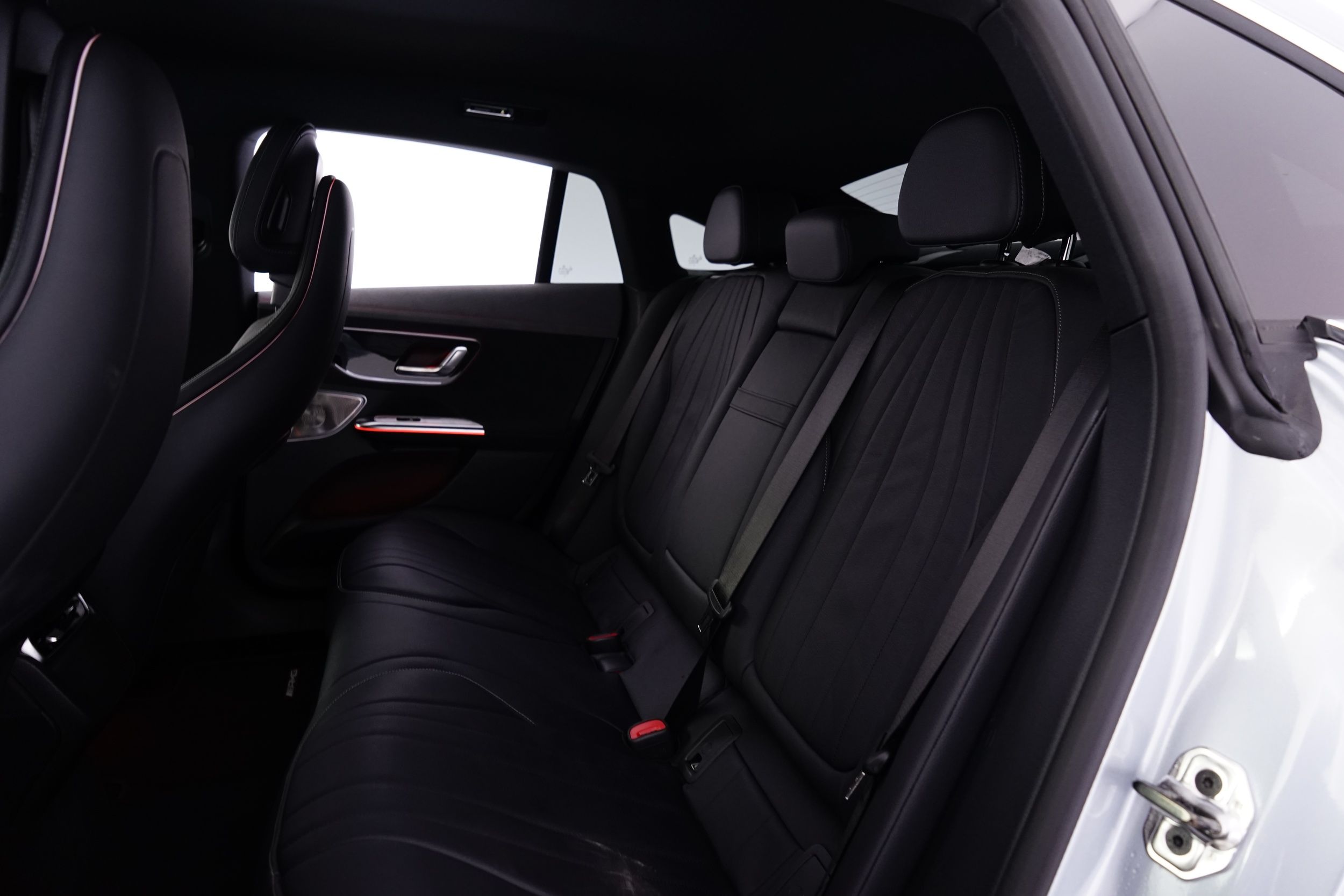 Mercedes-Benz EQE 2025