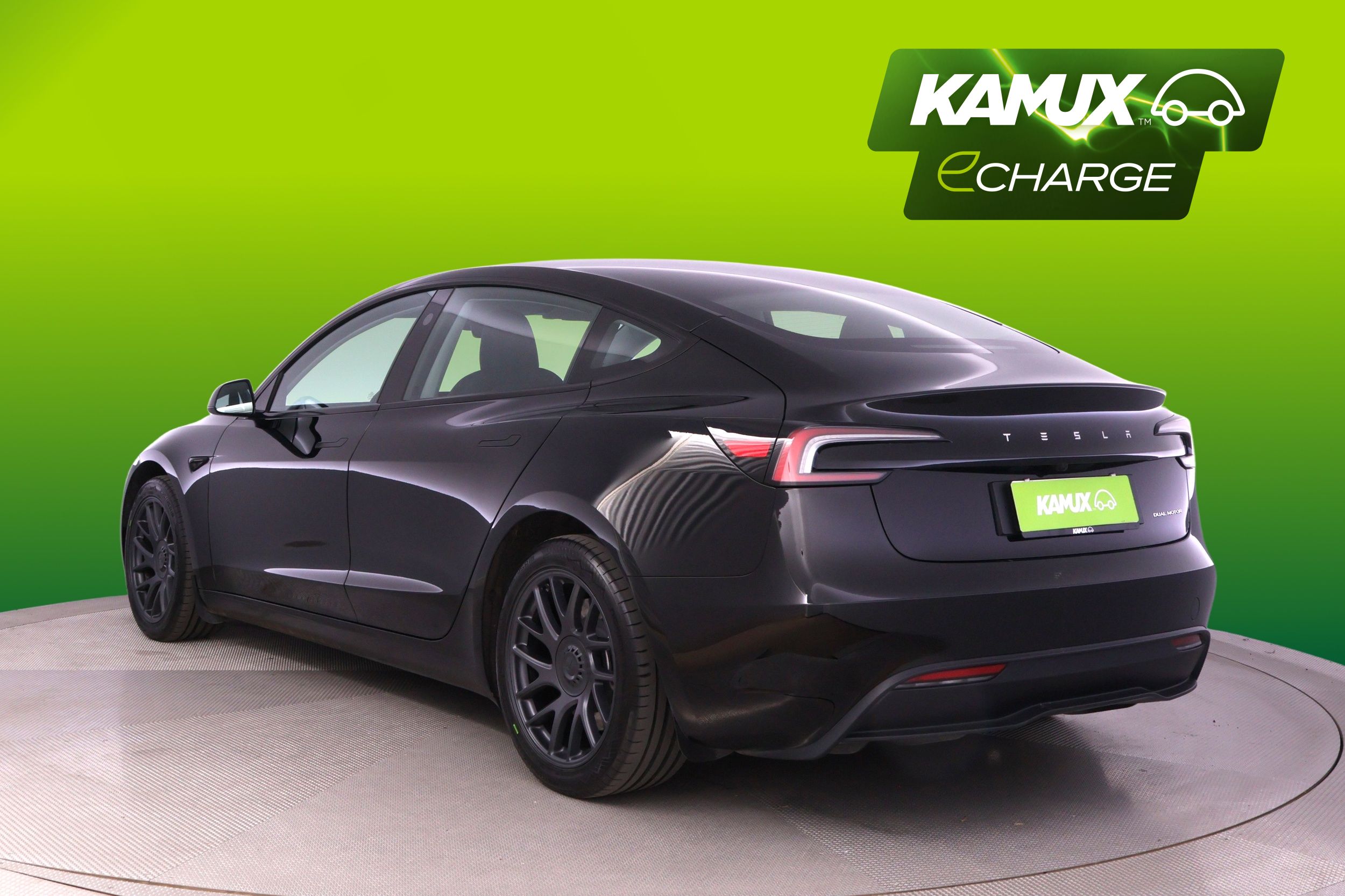 Tesla Model 3 2024
