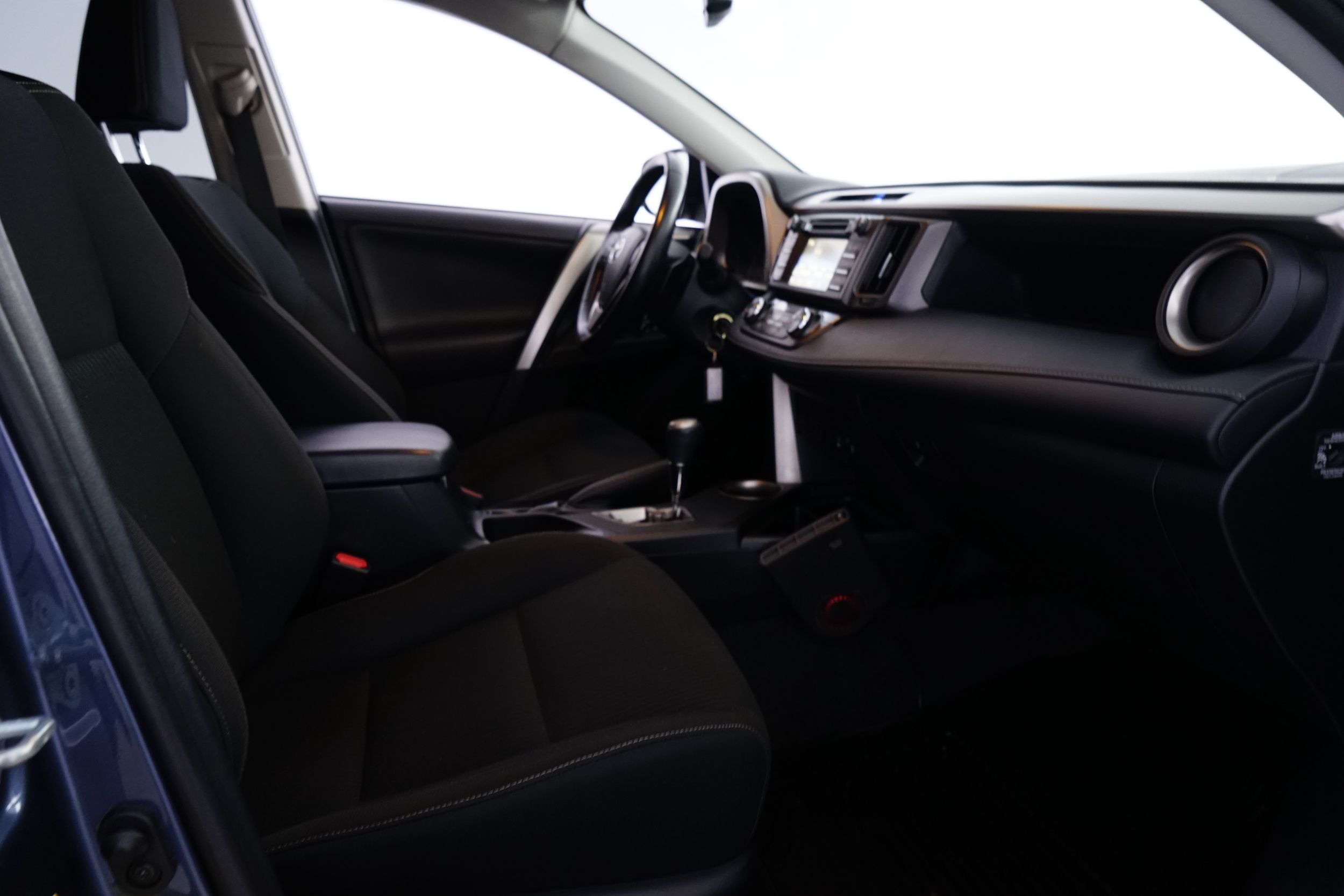 Toyota RAV4 2015