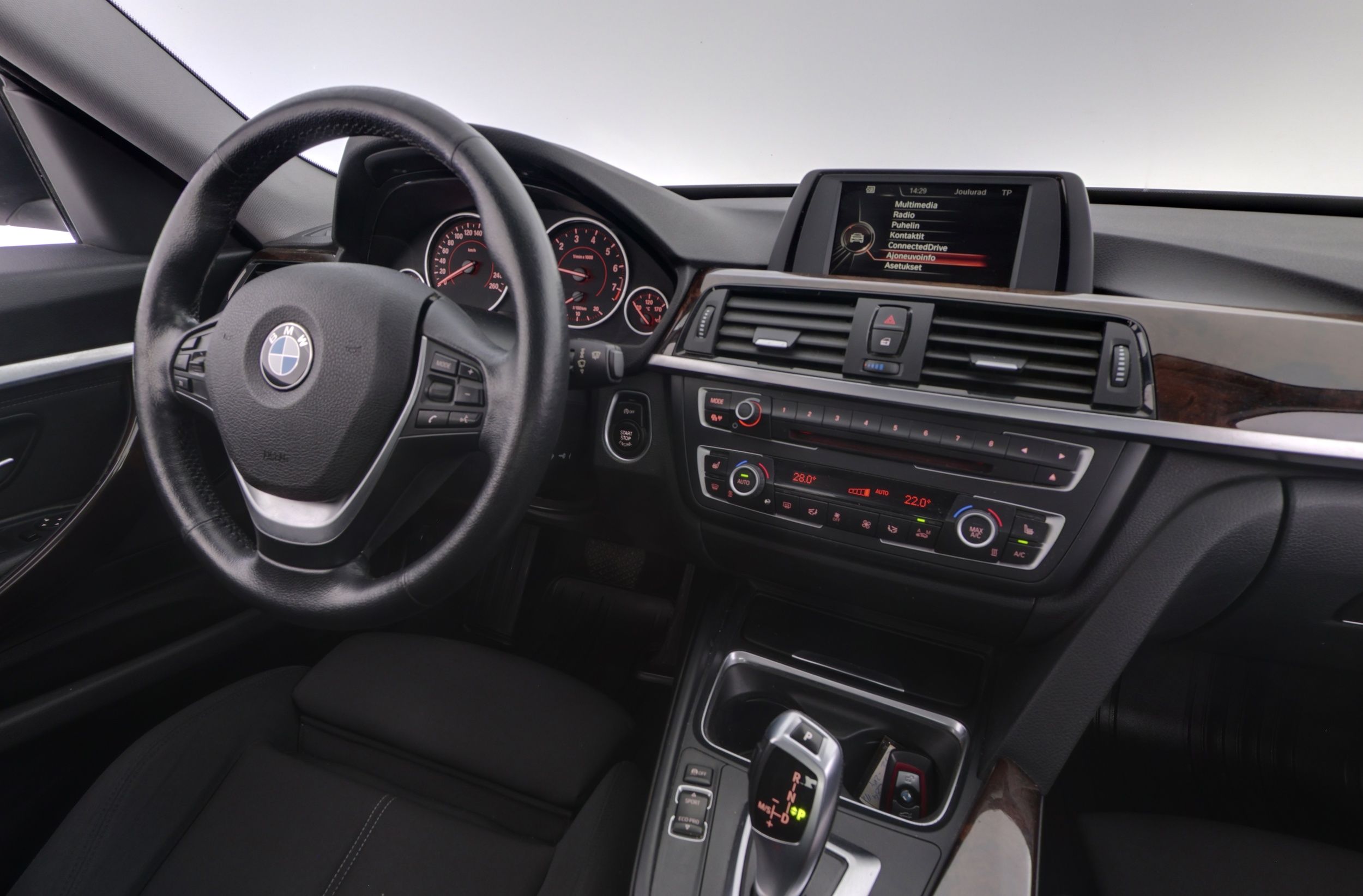 BMW 320 Gran Turismo 2015