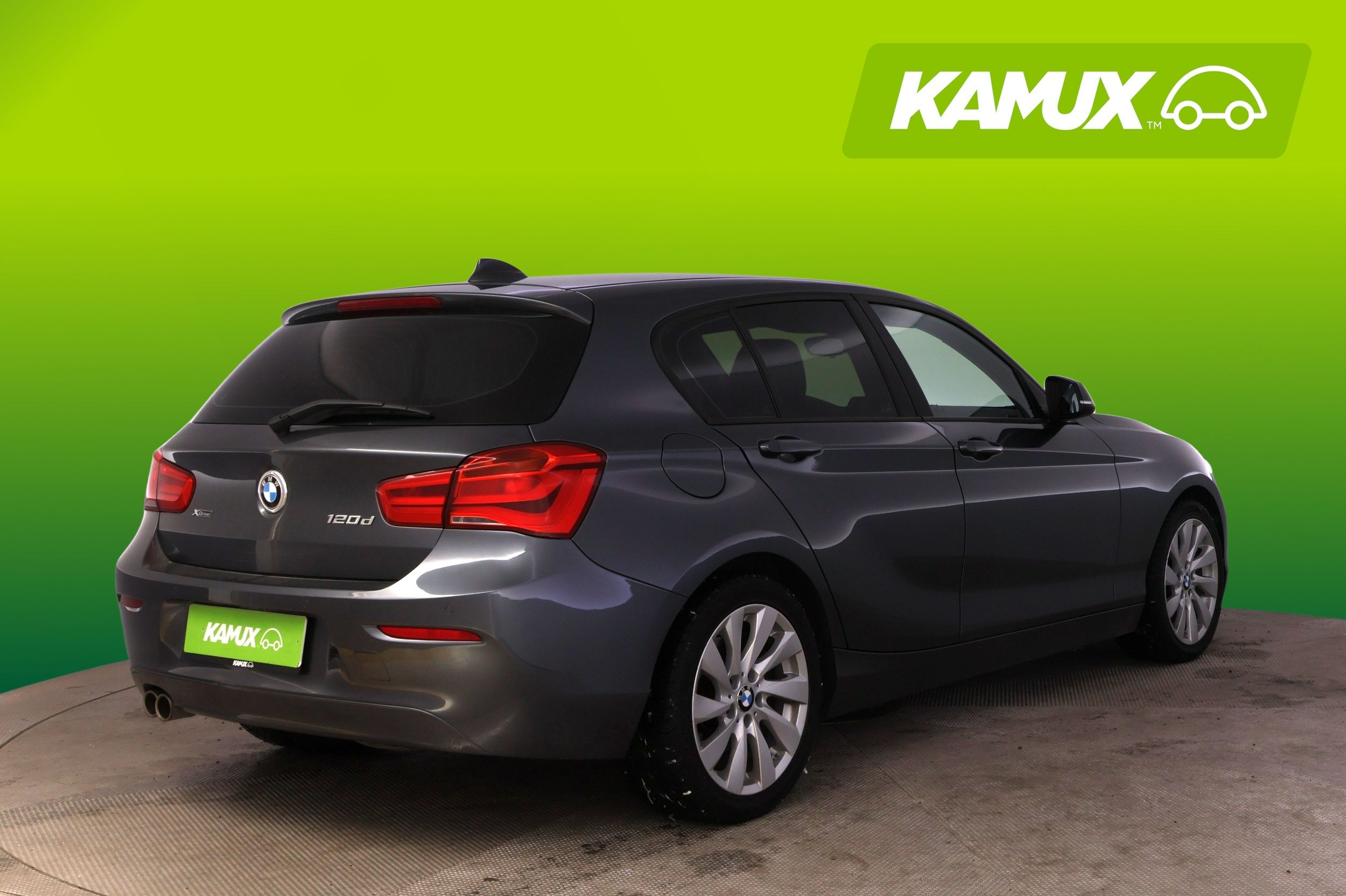 BMW 120 2019