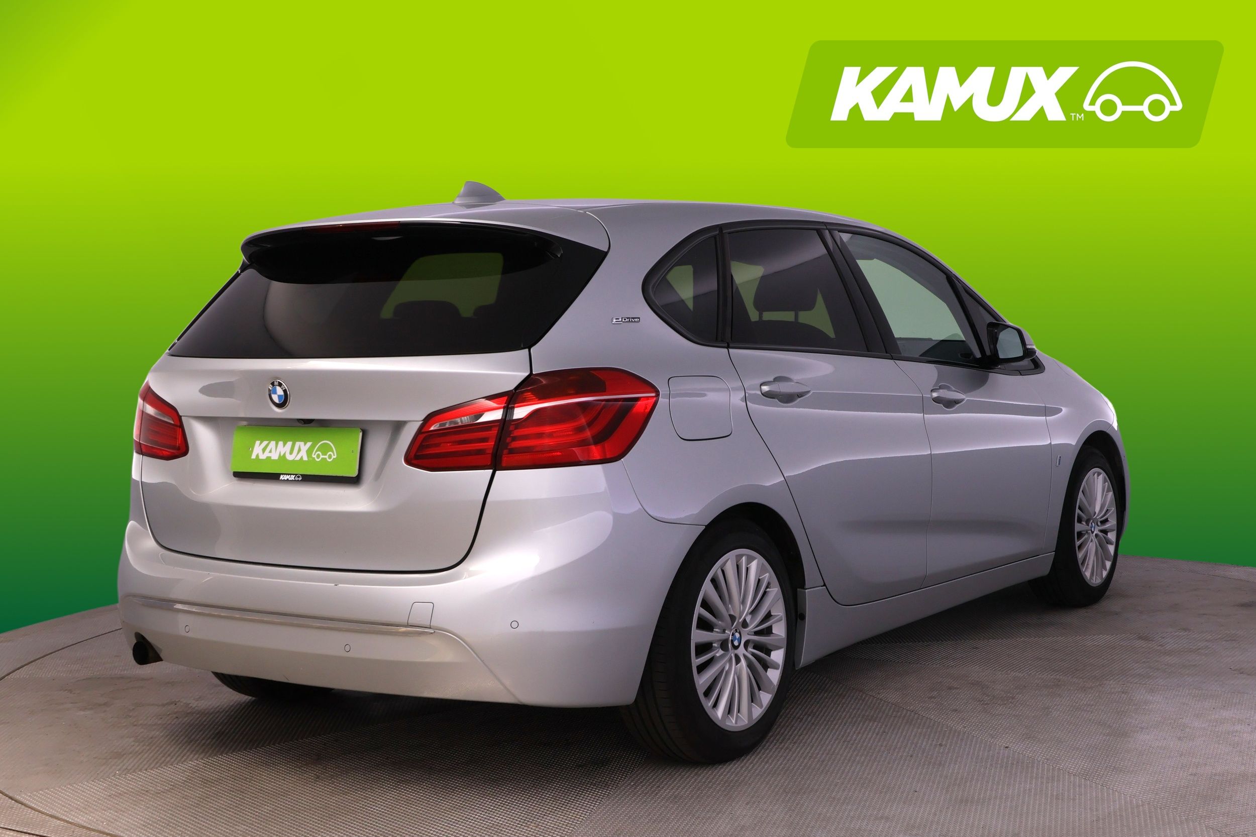 BMW 225 2017