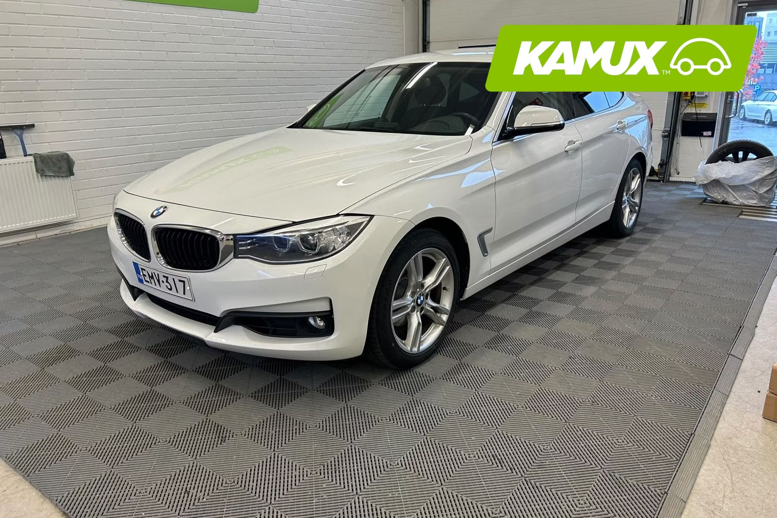 BMW 320 Gran Turismo 2014