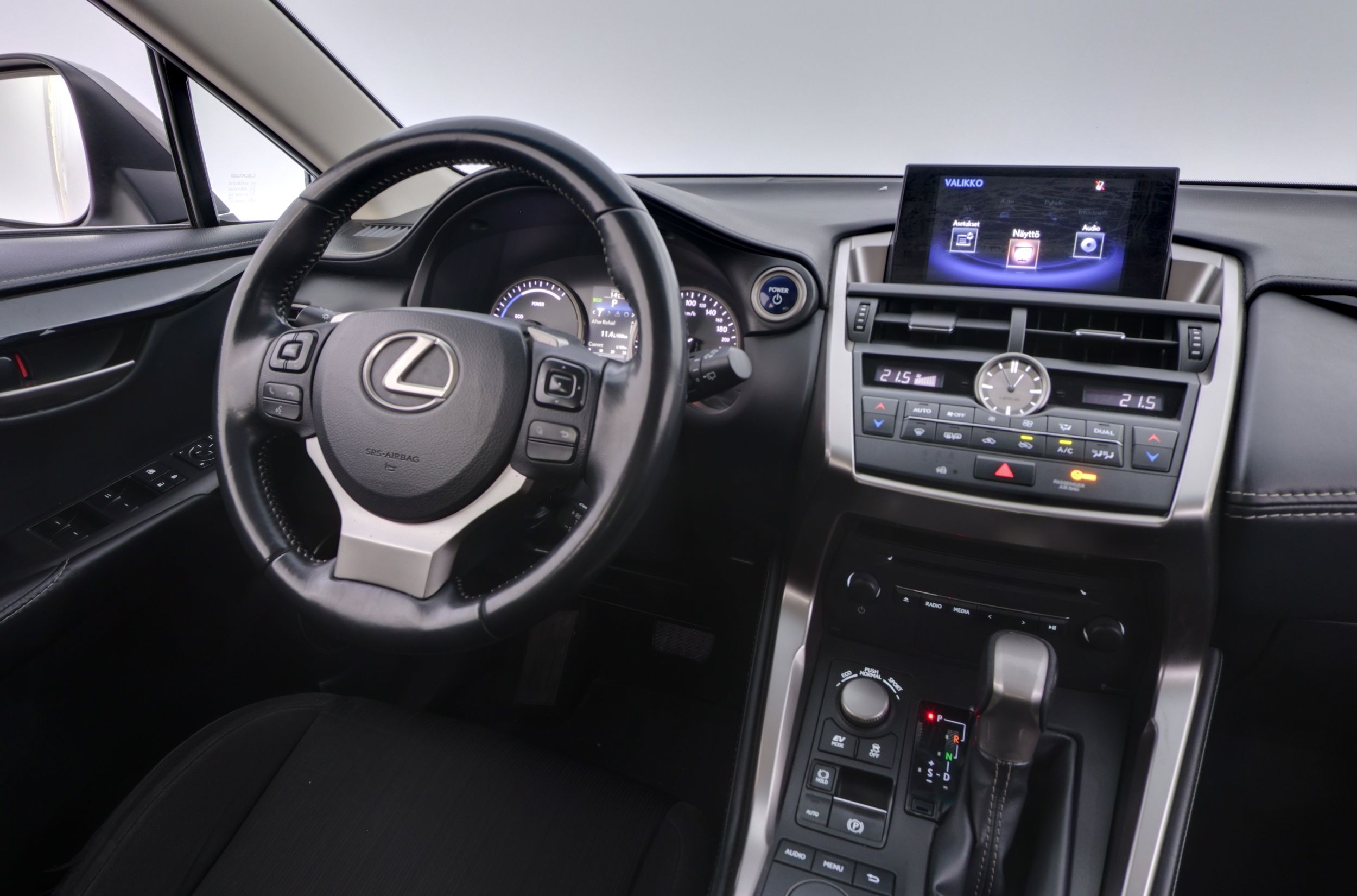 Lexus NX 2015