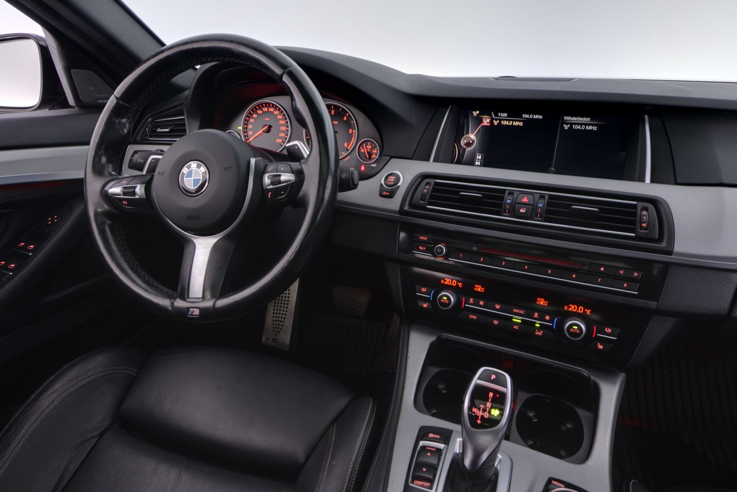 BMW 530 2015