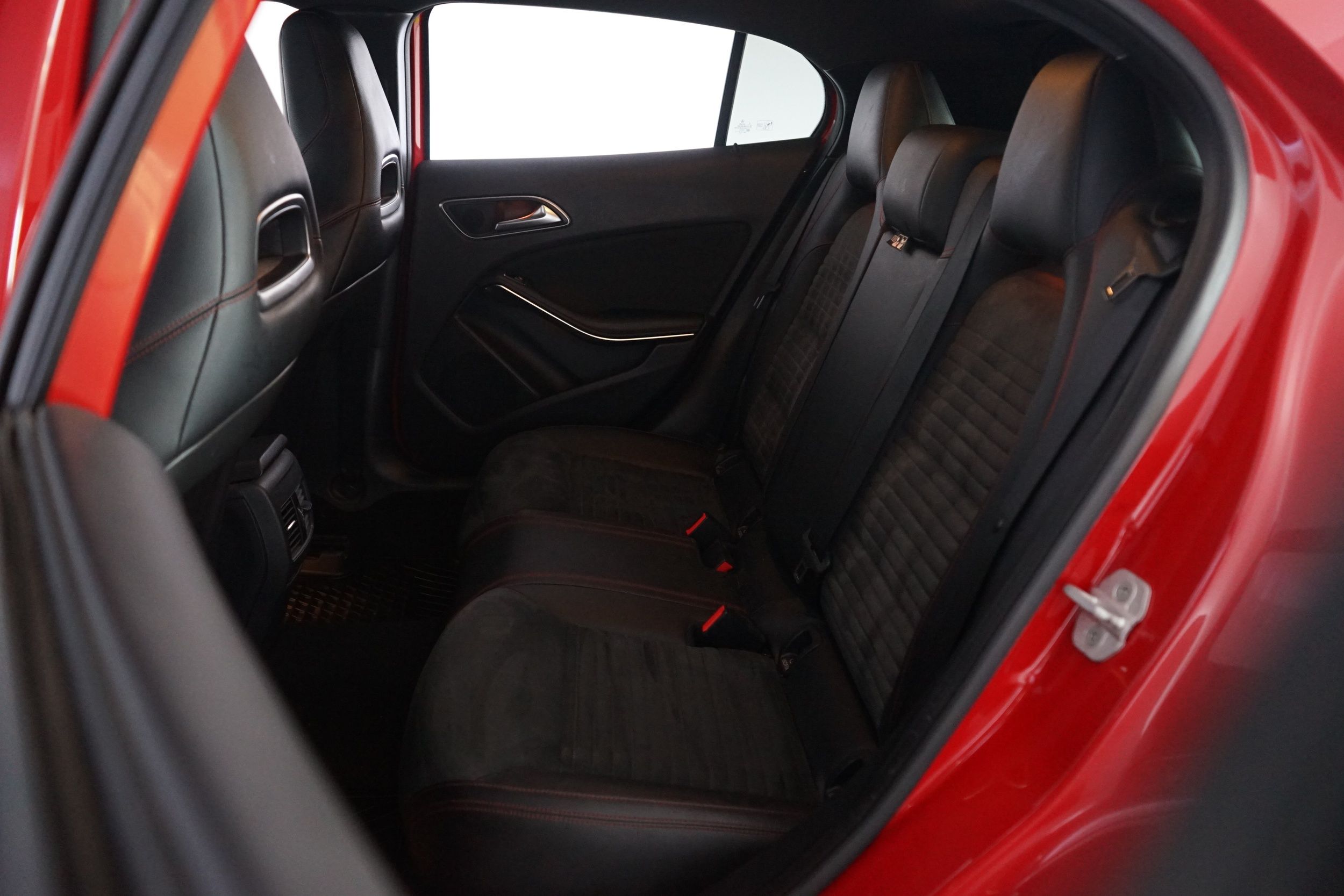 Mercedes-Benz GLA 2016