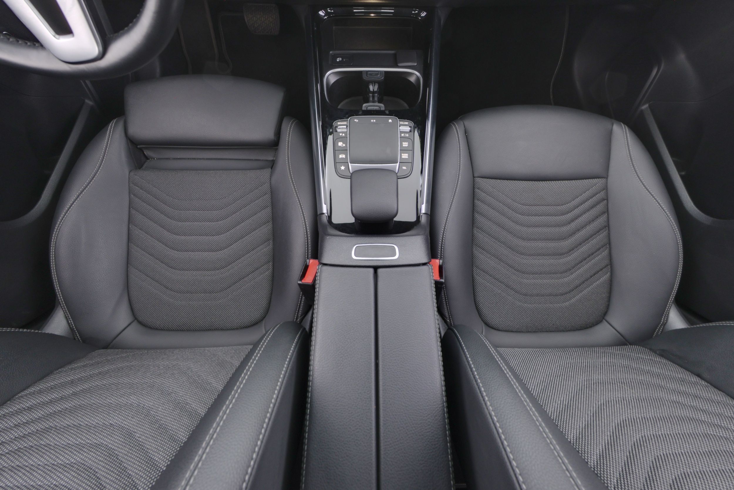 Mercedes-Benz GLA 2023
