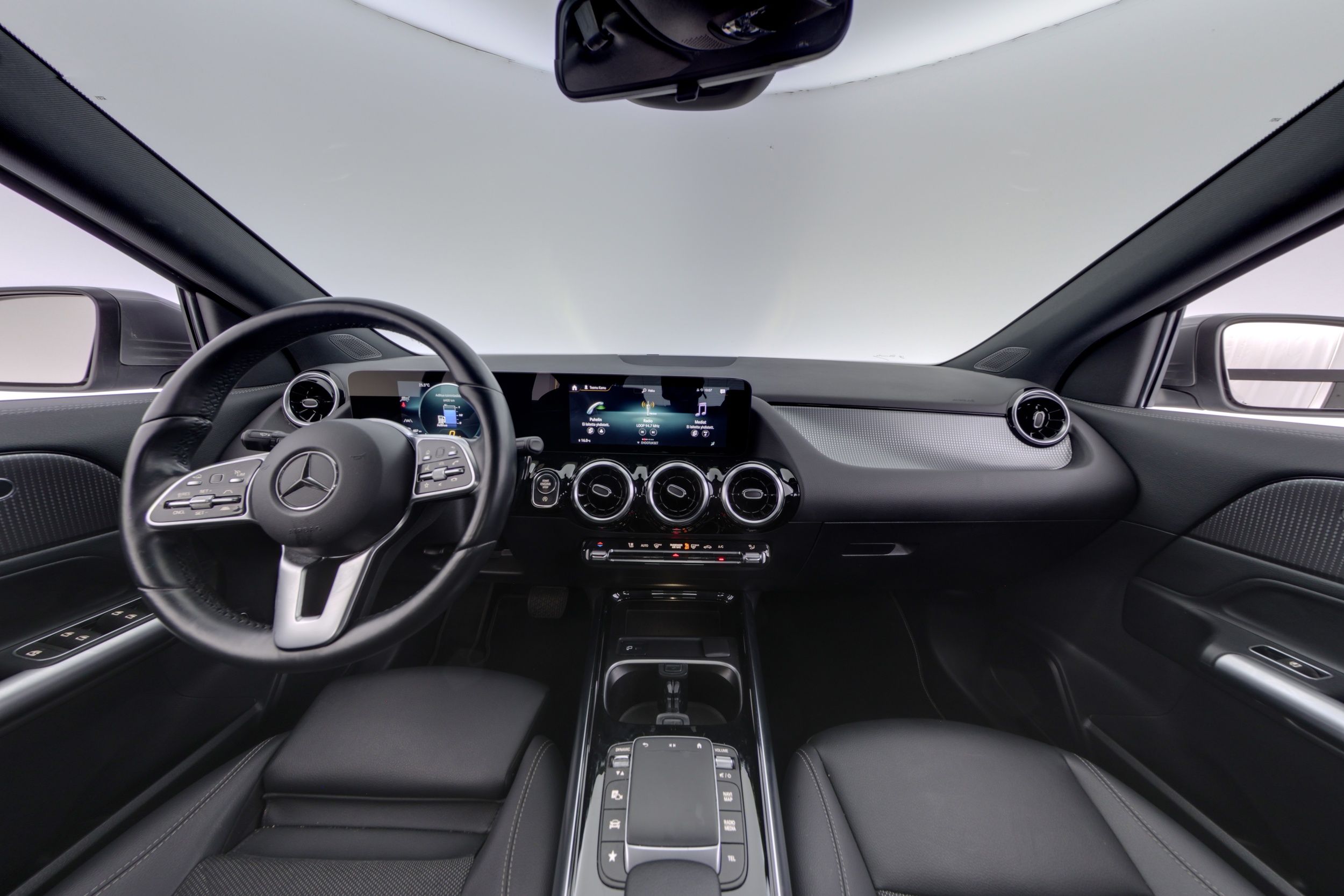 Mercedes-Benz GLA 2023