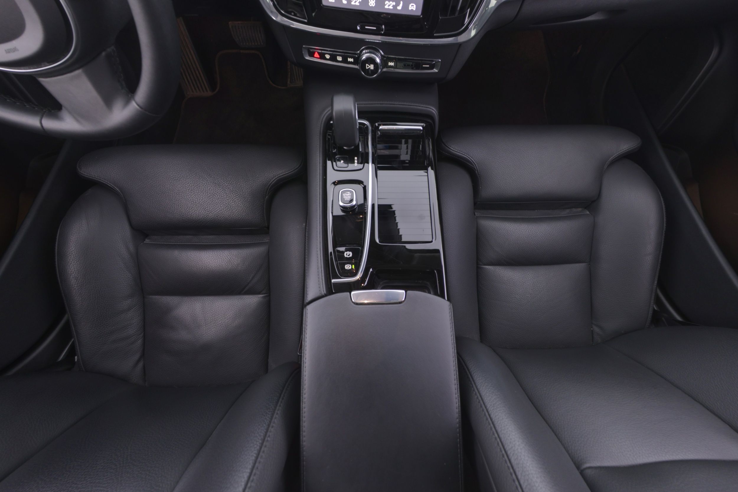 Volvo S90 2023
