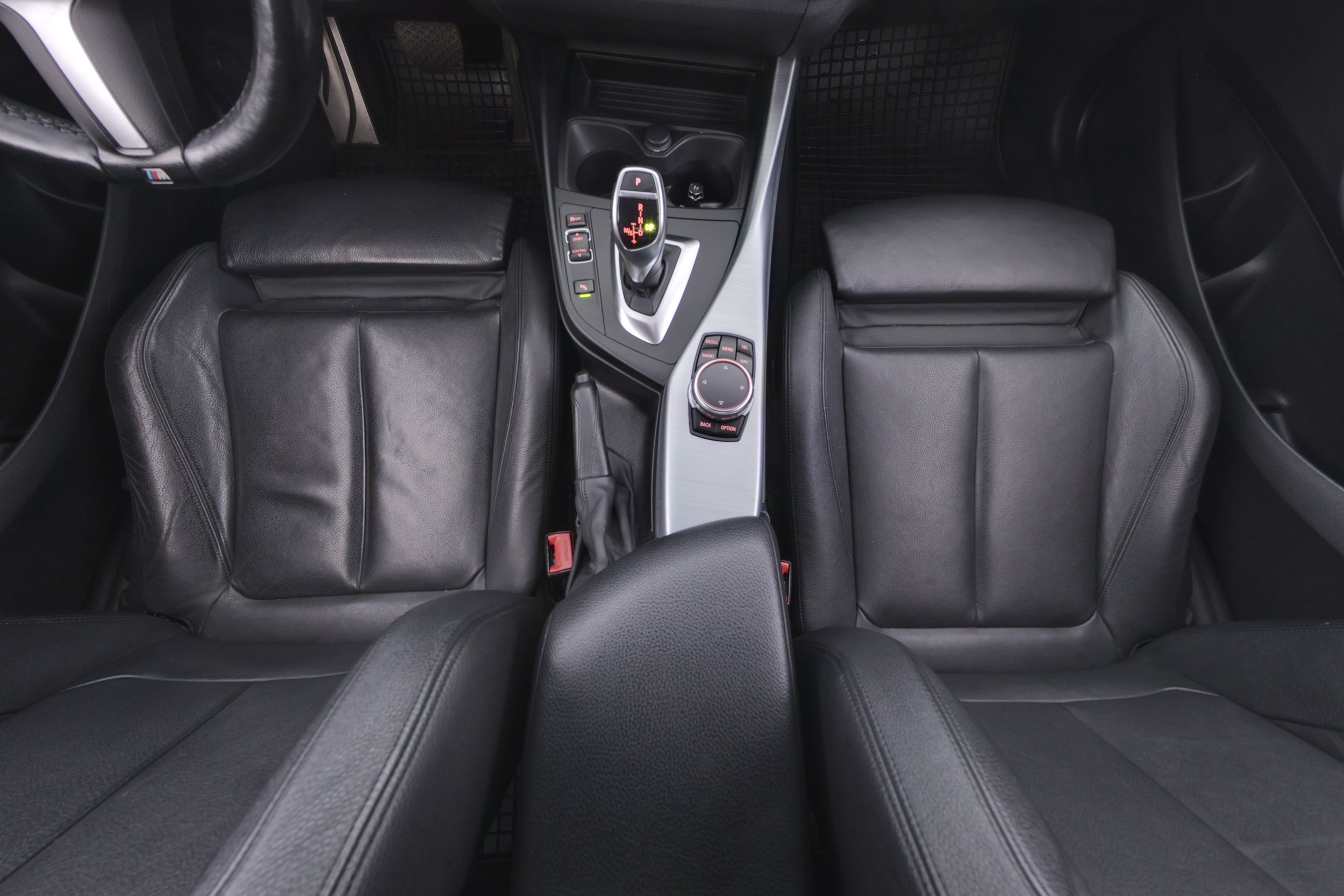 BMW 220 2016